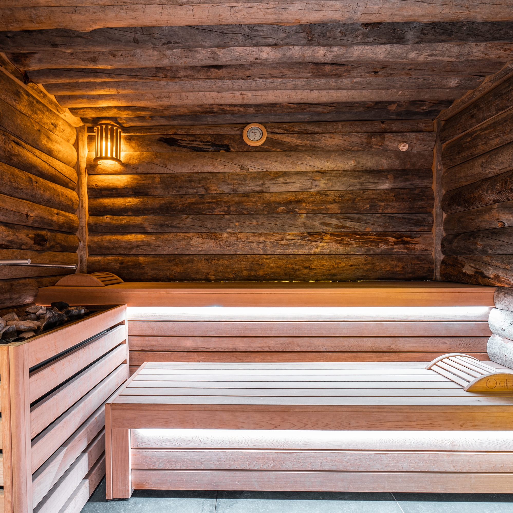 Display product IR/Saunas Inside Finish - Kelo from manufacturer Alpha Wellness Sensations