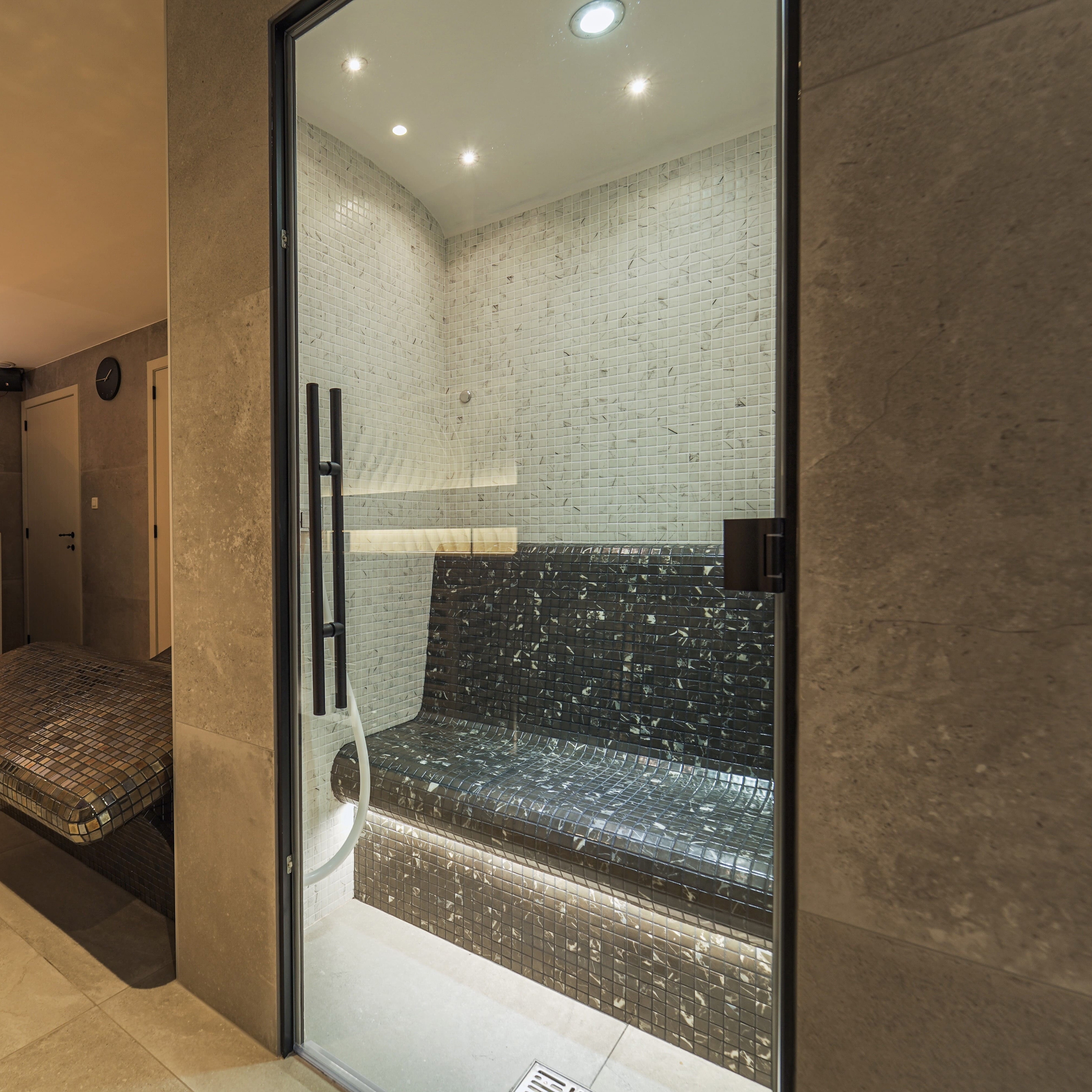 Display product Chaleur Steam Bath from manufacturer Alpha Wellness Sensations