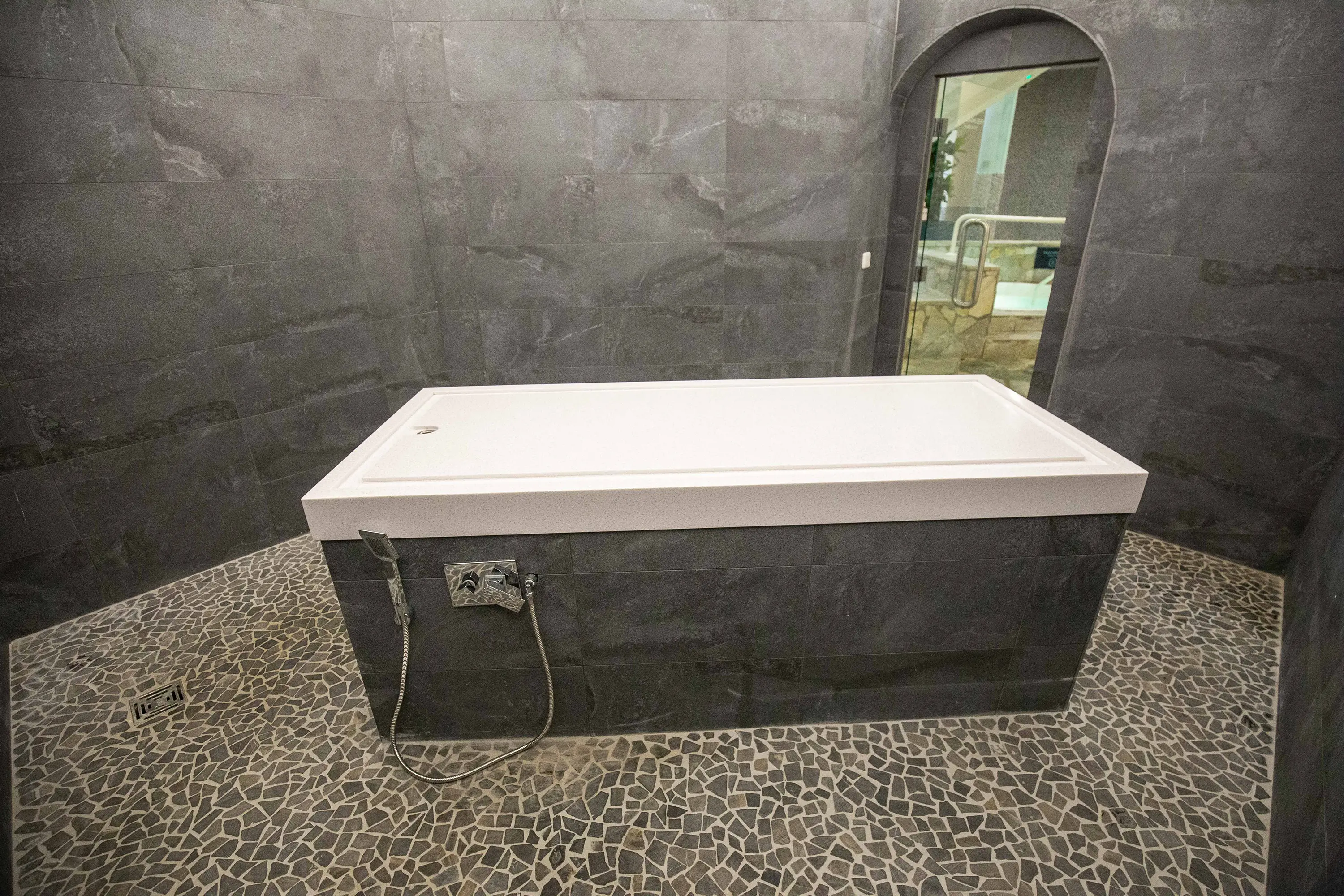 Alpha Wellness Sensations - Treatment Table