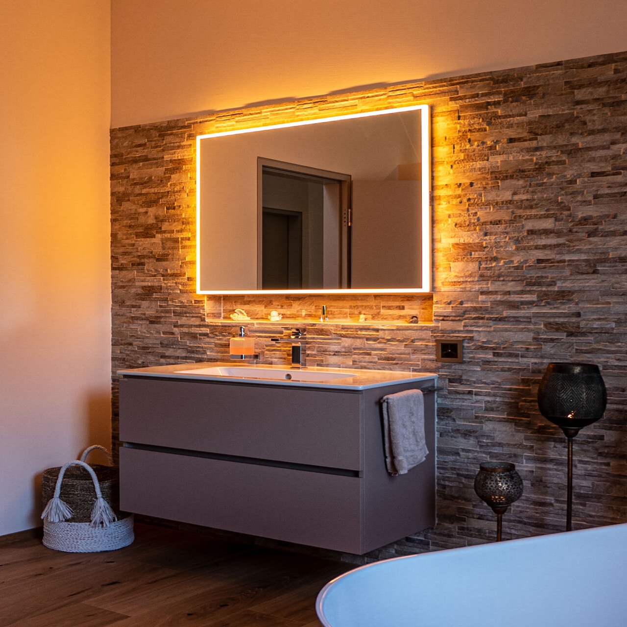 Mostrar el producto Schneider GLOW HCL del fabricante Schneider