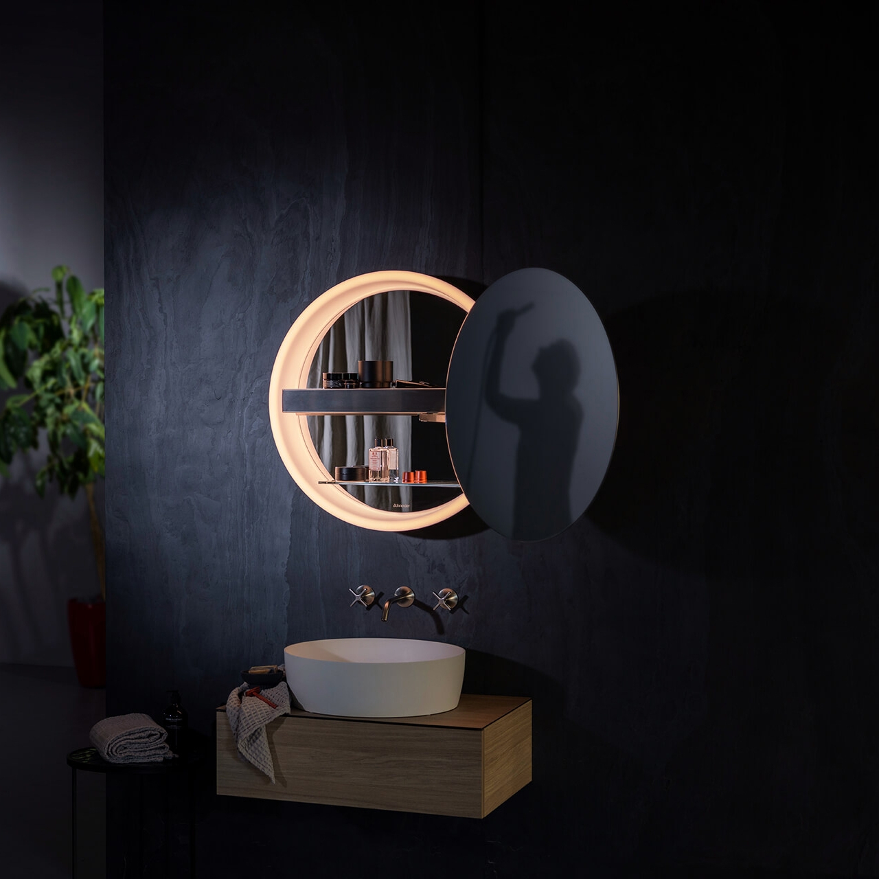 Display product Schneider LUNE D2W from manufacturer Schneider