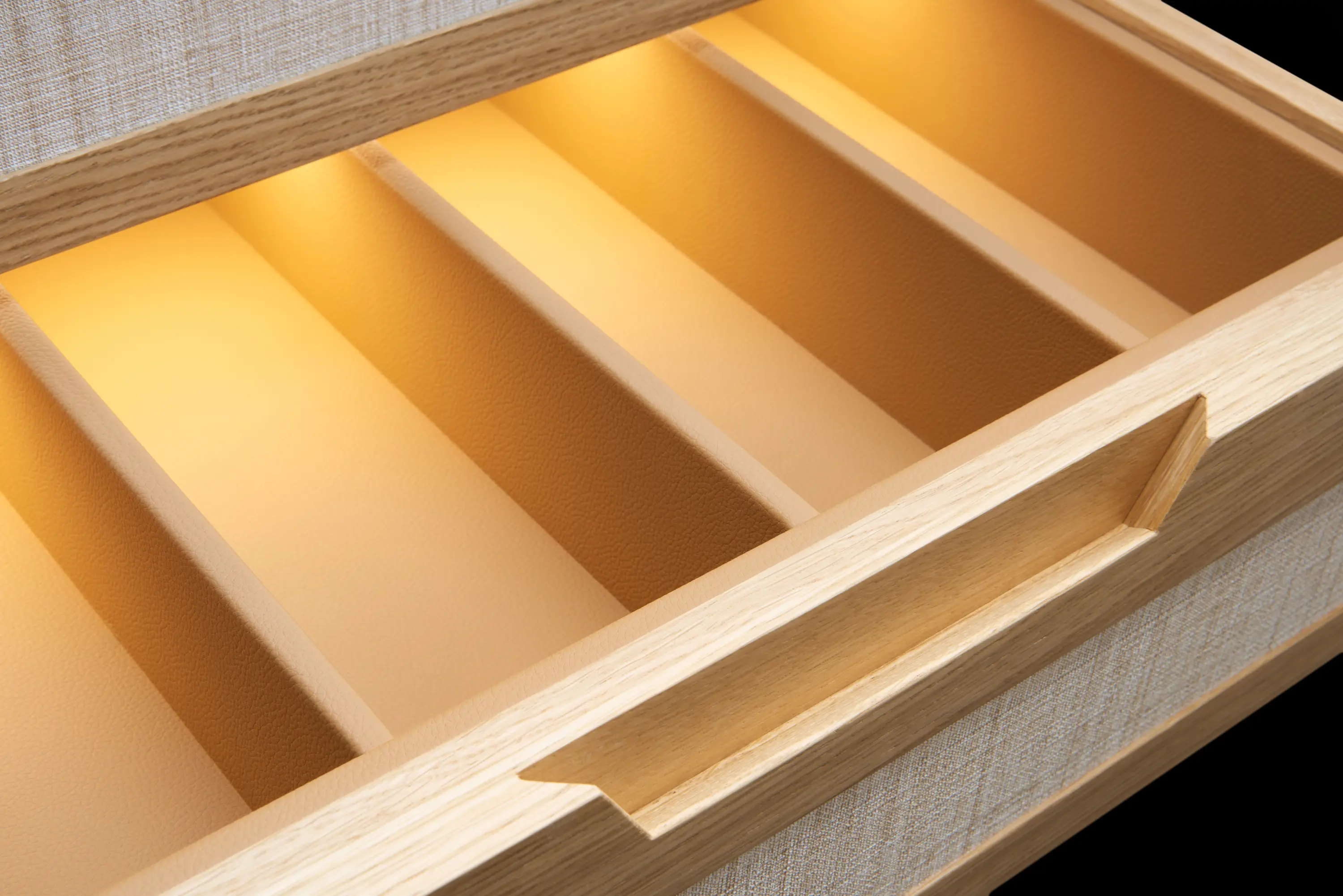 barth - Armario con una cuidada mezcla de materiales