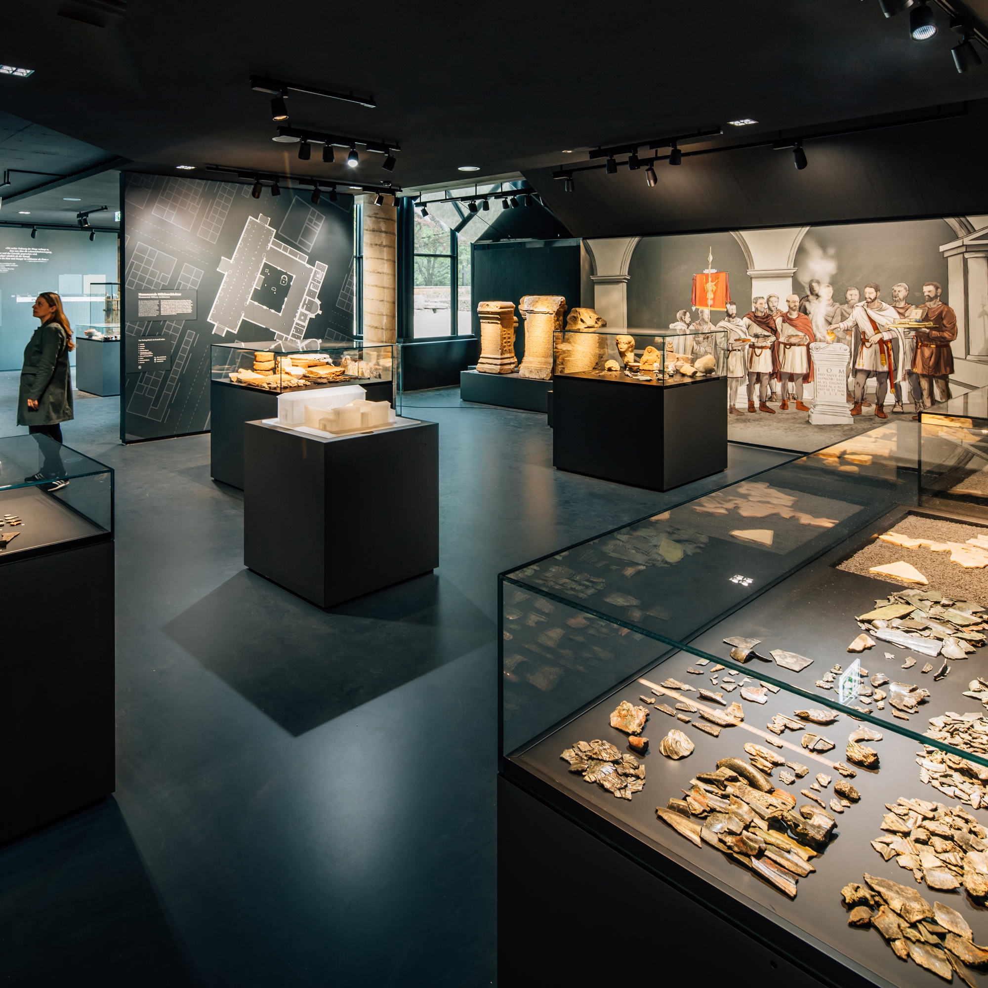 Mostra il prodotto Vetrine autoportanti del produttore barth 