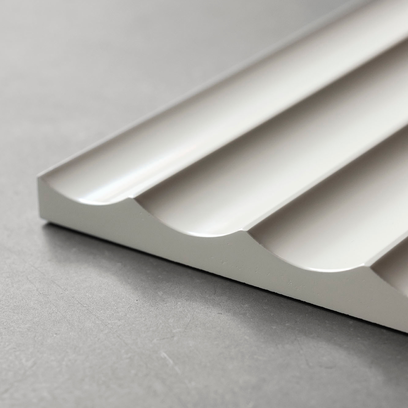 Display product Concave-Milled Panel in Cream-Colored Lacquer Finish from manufacturer barth 