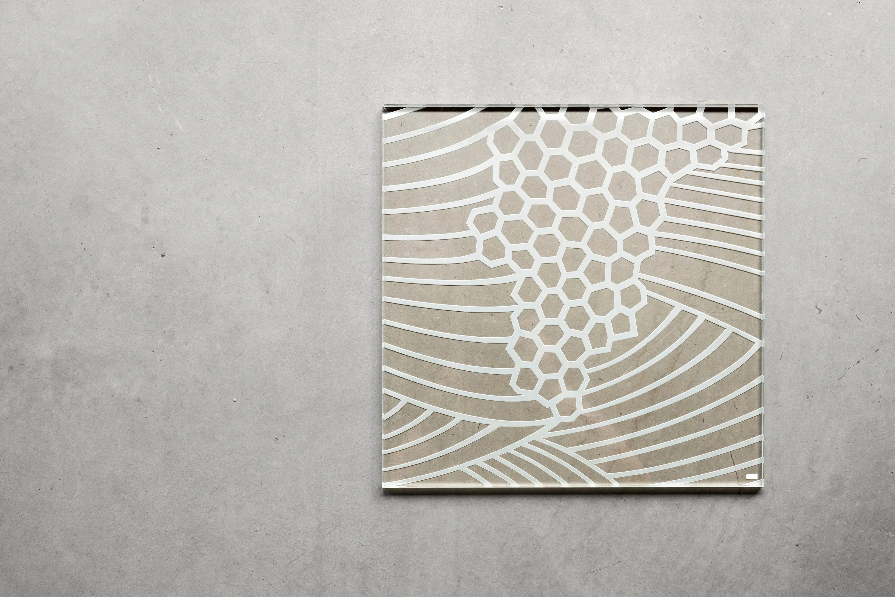 barth  - Lacquered Glass with Line Graphics