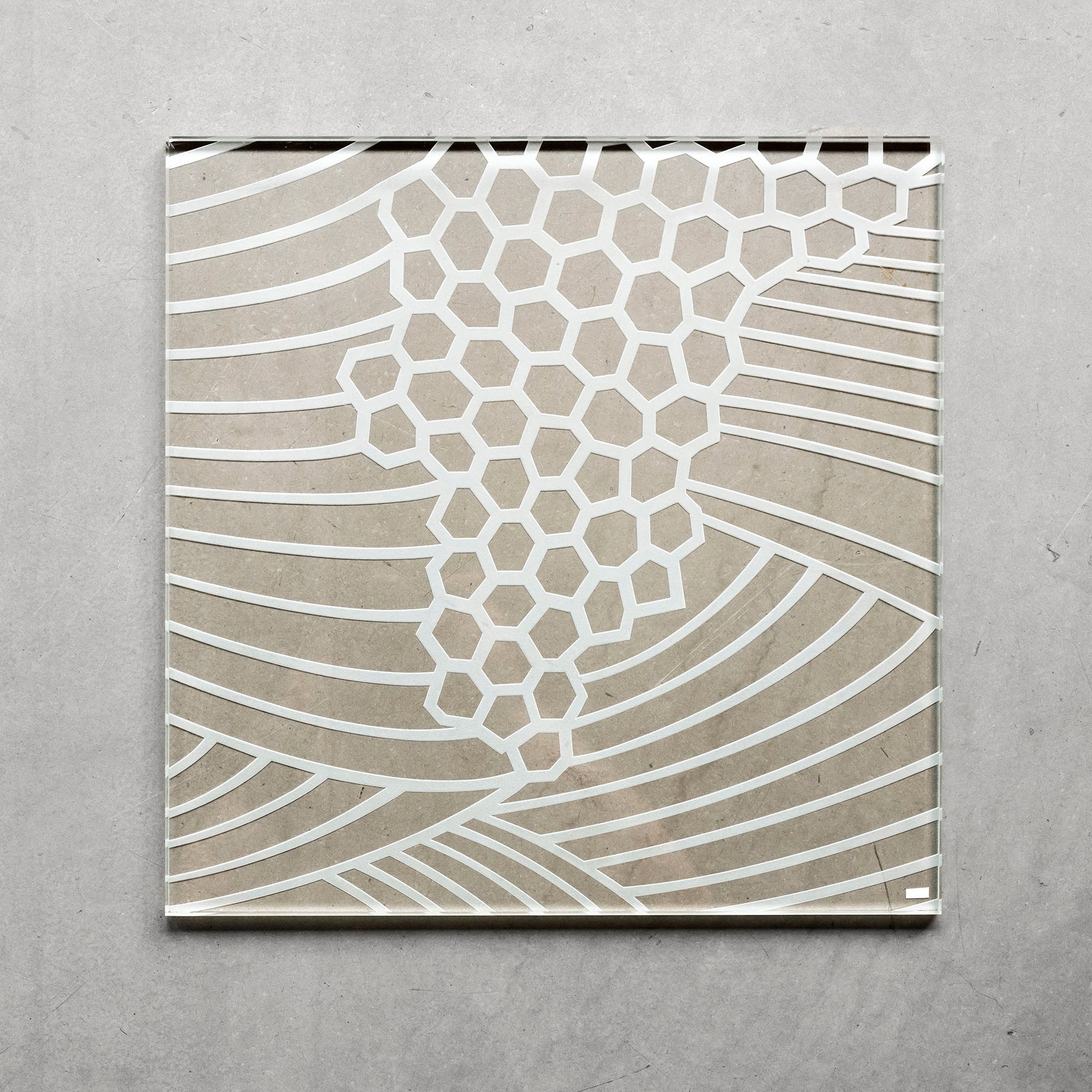 Display product Lacquered Glass with Line Graphics from manufacturer barth 