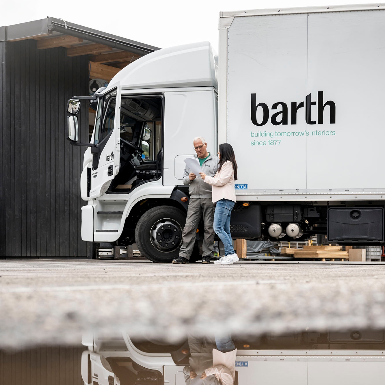 Display product Logistics from manufacturer barth 