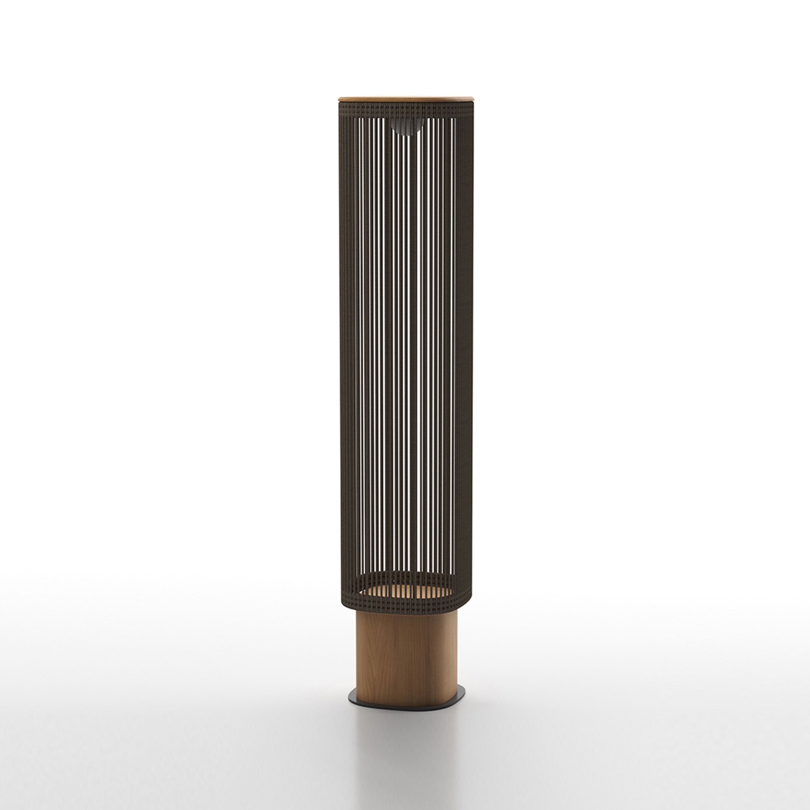Mostra il prodotto Anya High Stand Lamp H147cm del produttore Design Pergola