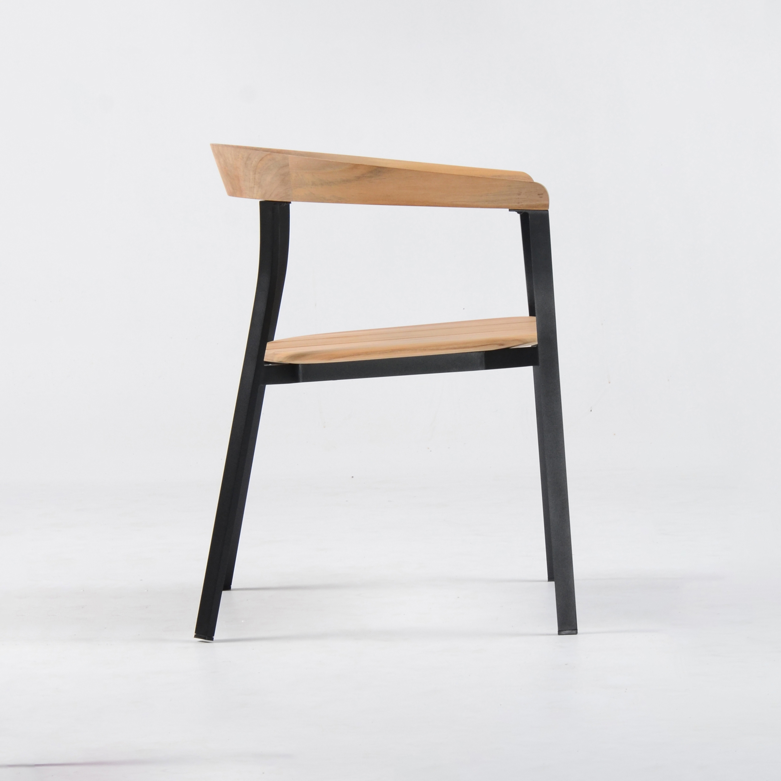 Display product Dev Armchair - Black from manufacturer Design Pergola