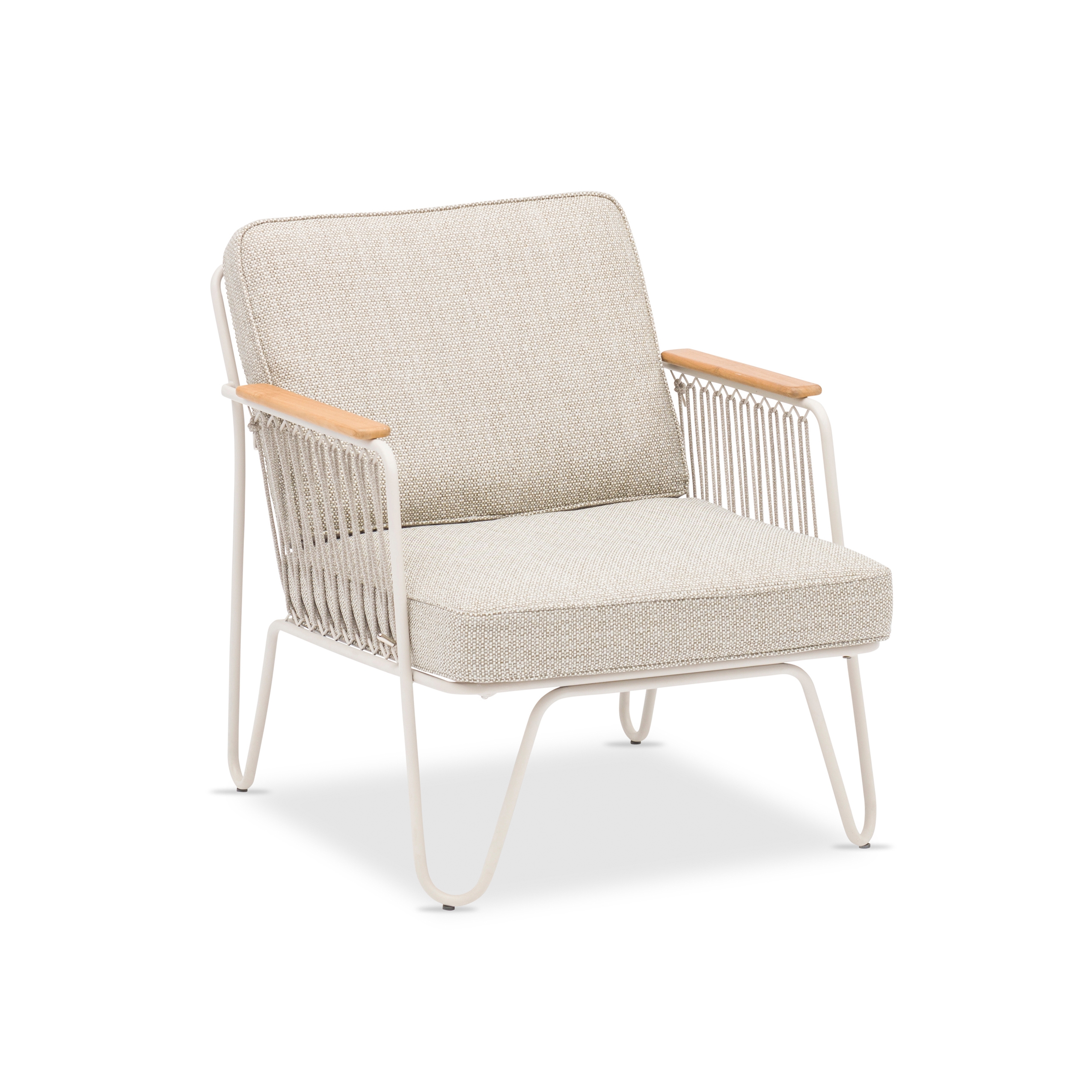 Display product Nina Lounge Chair from manufacturer Design Pergola