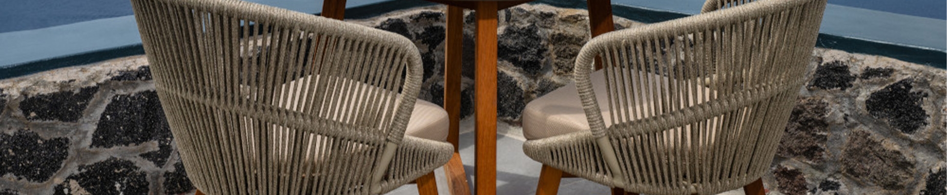 Discover the world of manufacturer Domolux