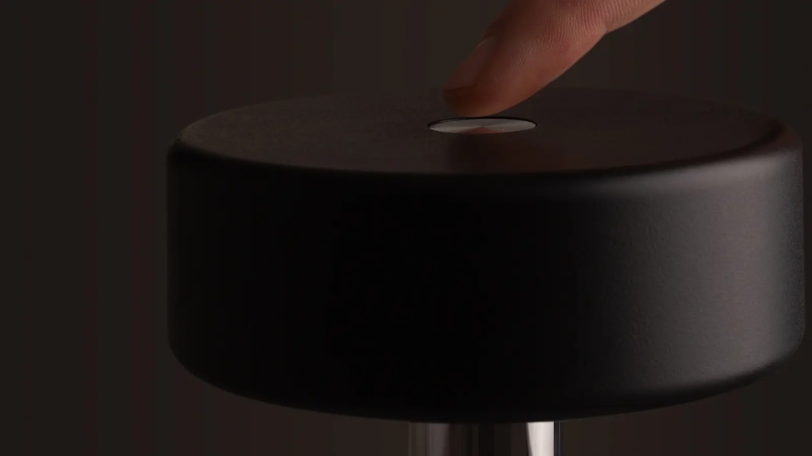 Maytoni - Battery lamp AI Collaboration