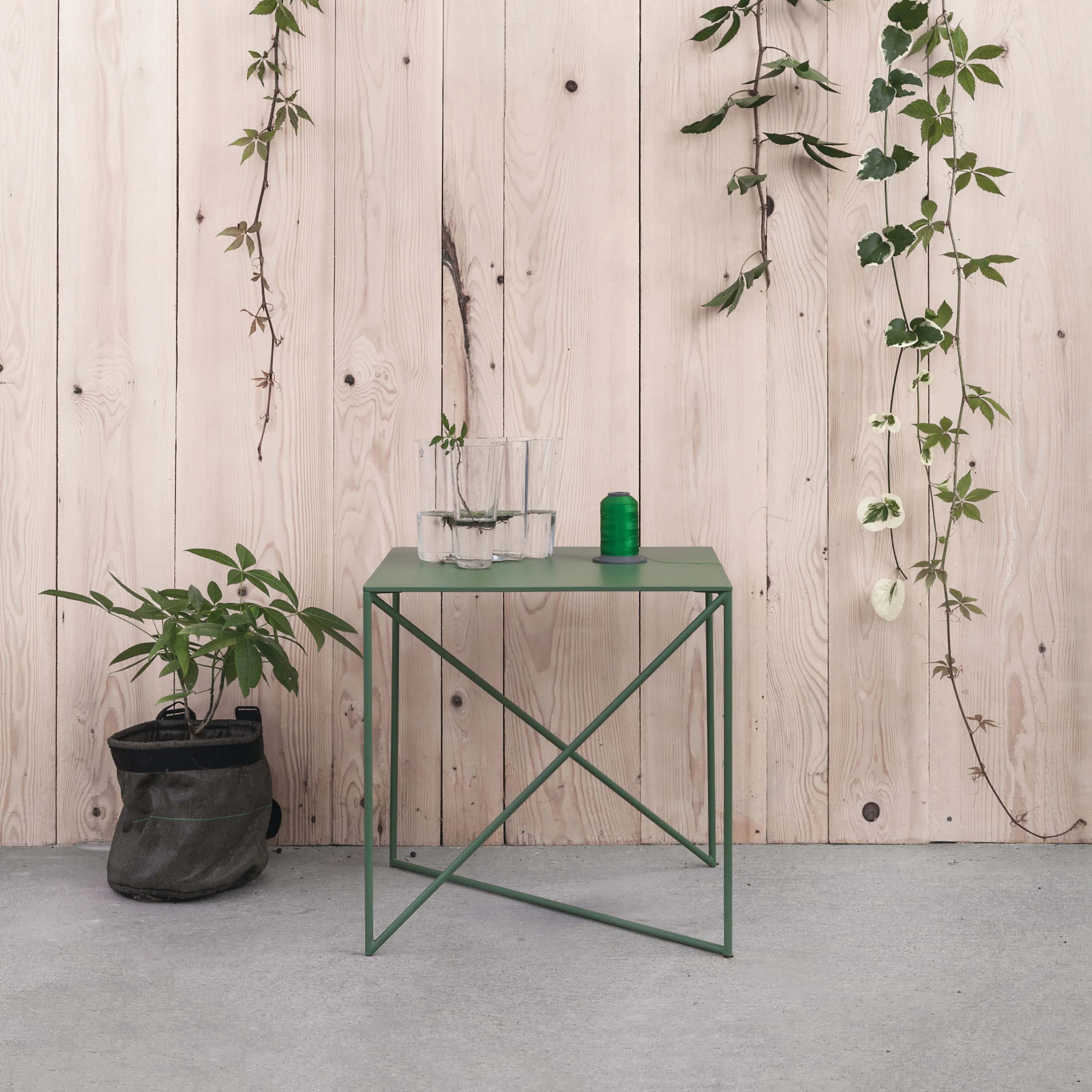 OUTDOOR FURNITURE