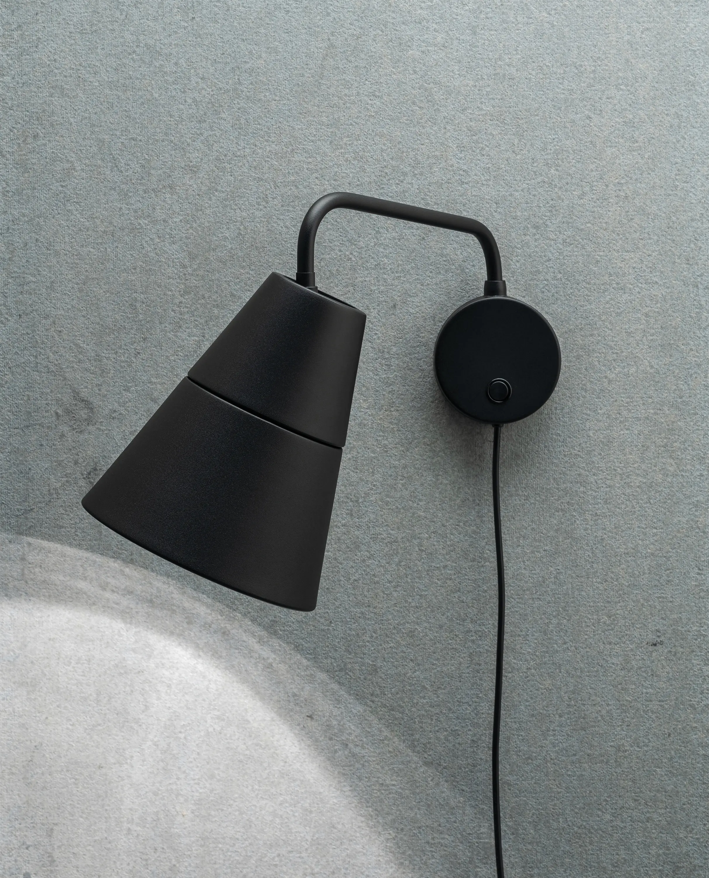 Grupa - Ili Ili Wall Lamp