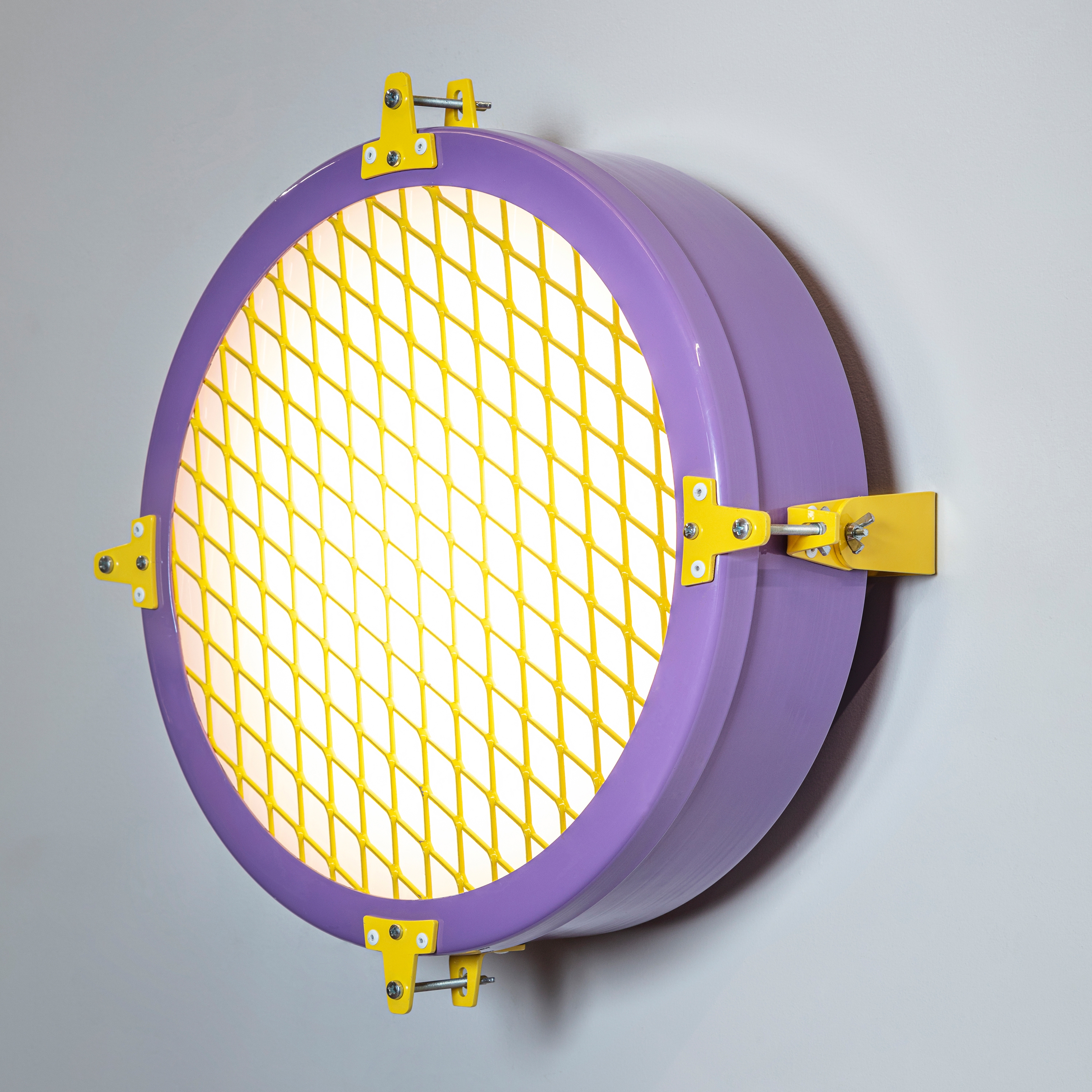 Mostrar el producto Volti Round del fabricante Studio Beam