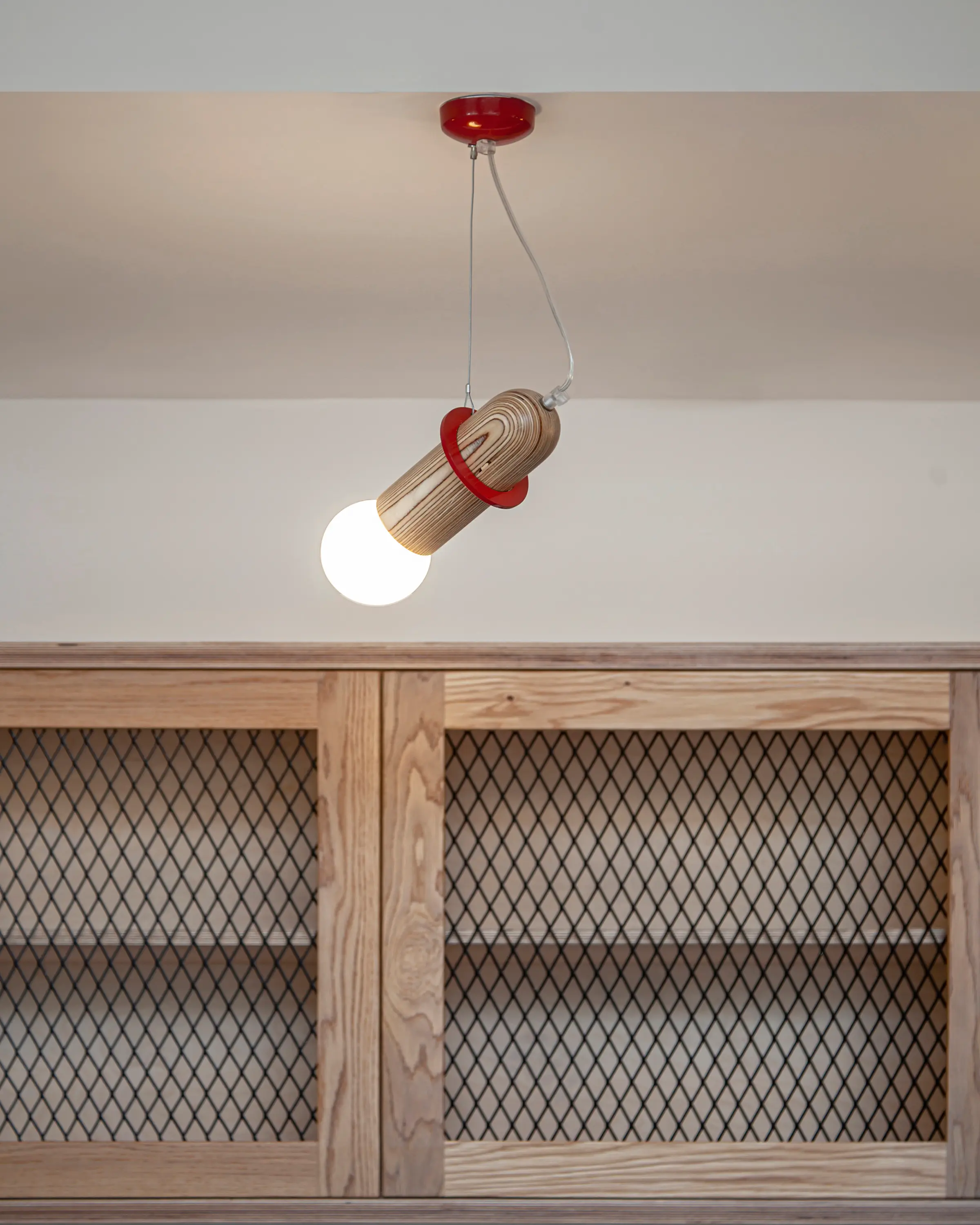 Studio Beam - Urbanic Green  | LOGY