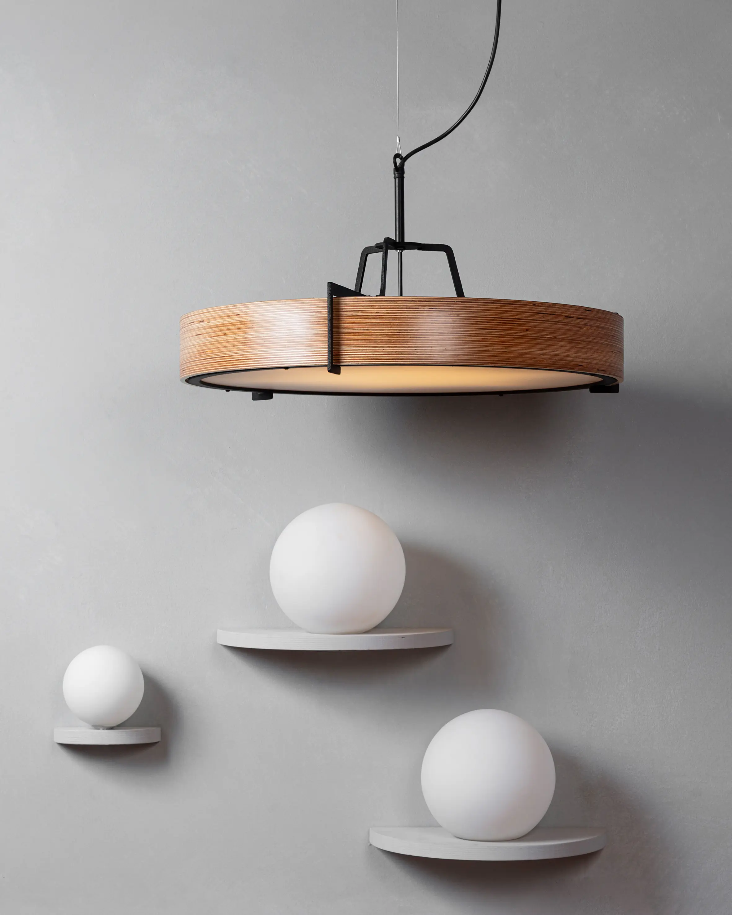 Studio Beam - Urbanic Green  | Louis