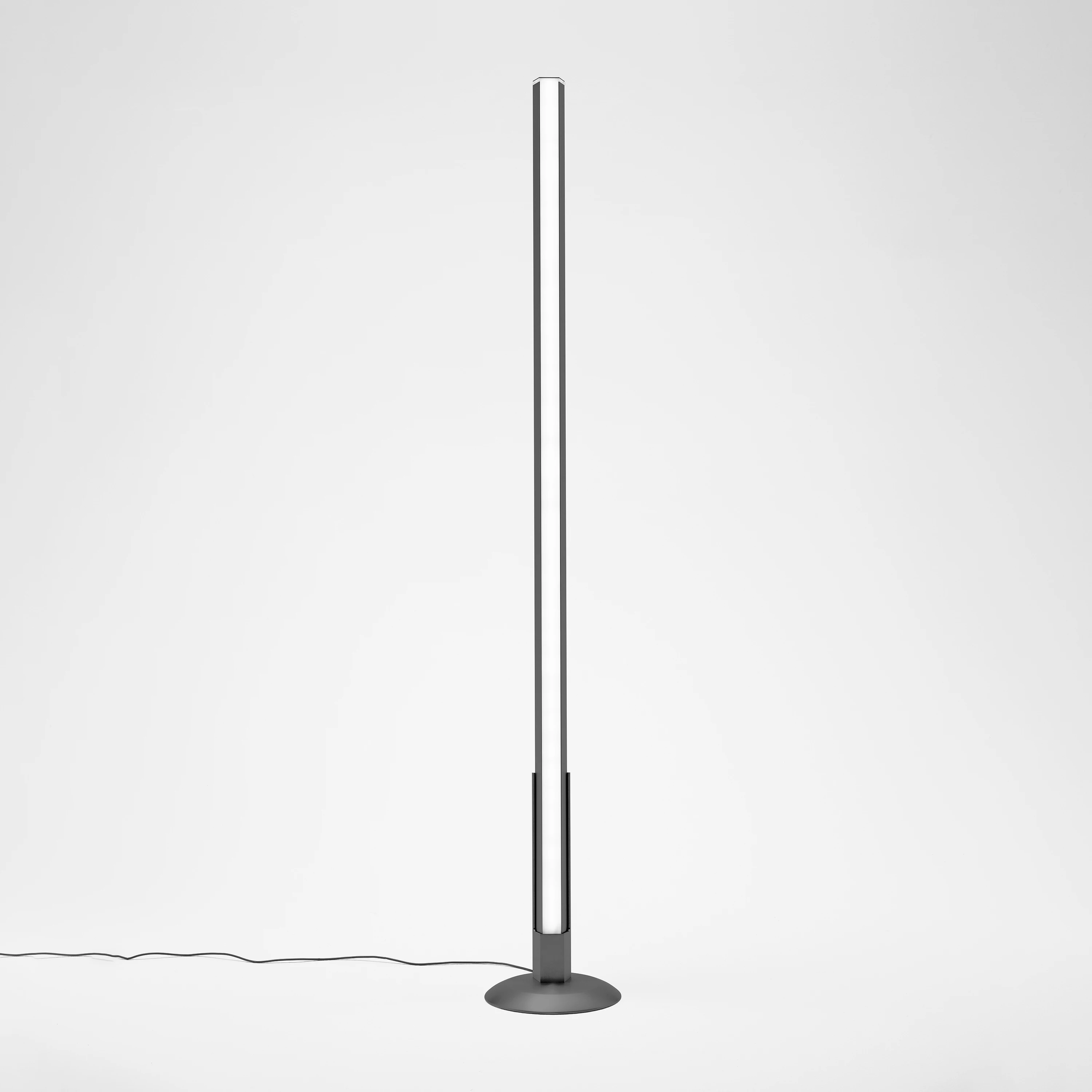 FLOOR LAMPS