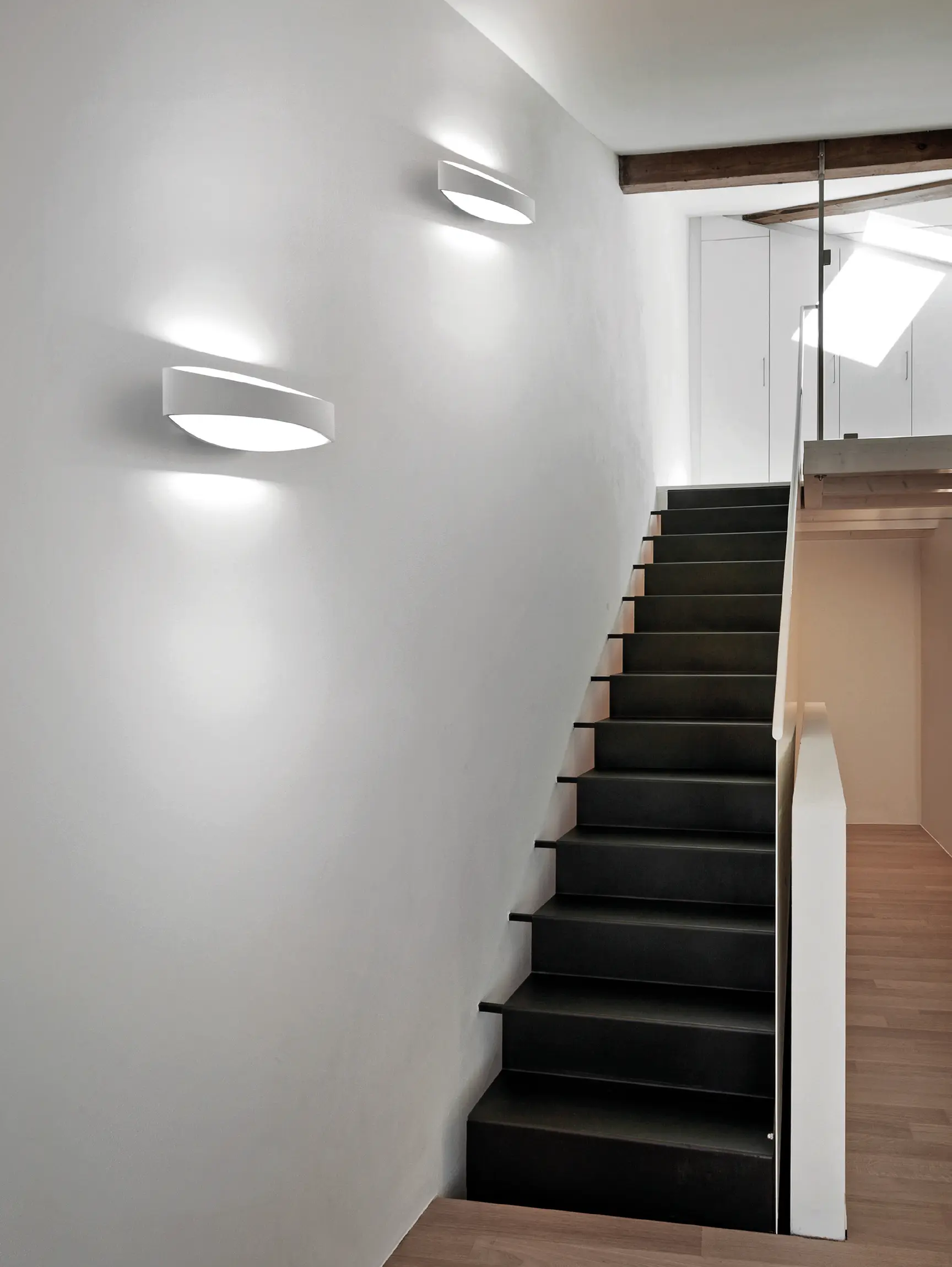 Zafferano - Bridge wall lamp