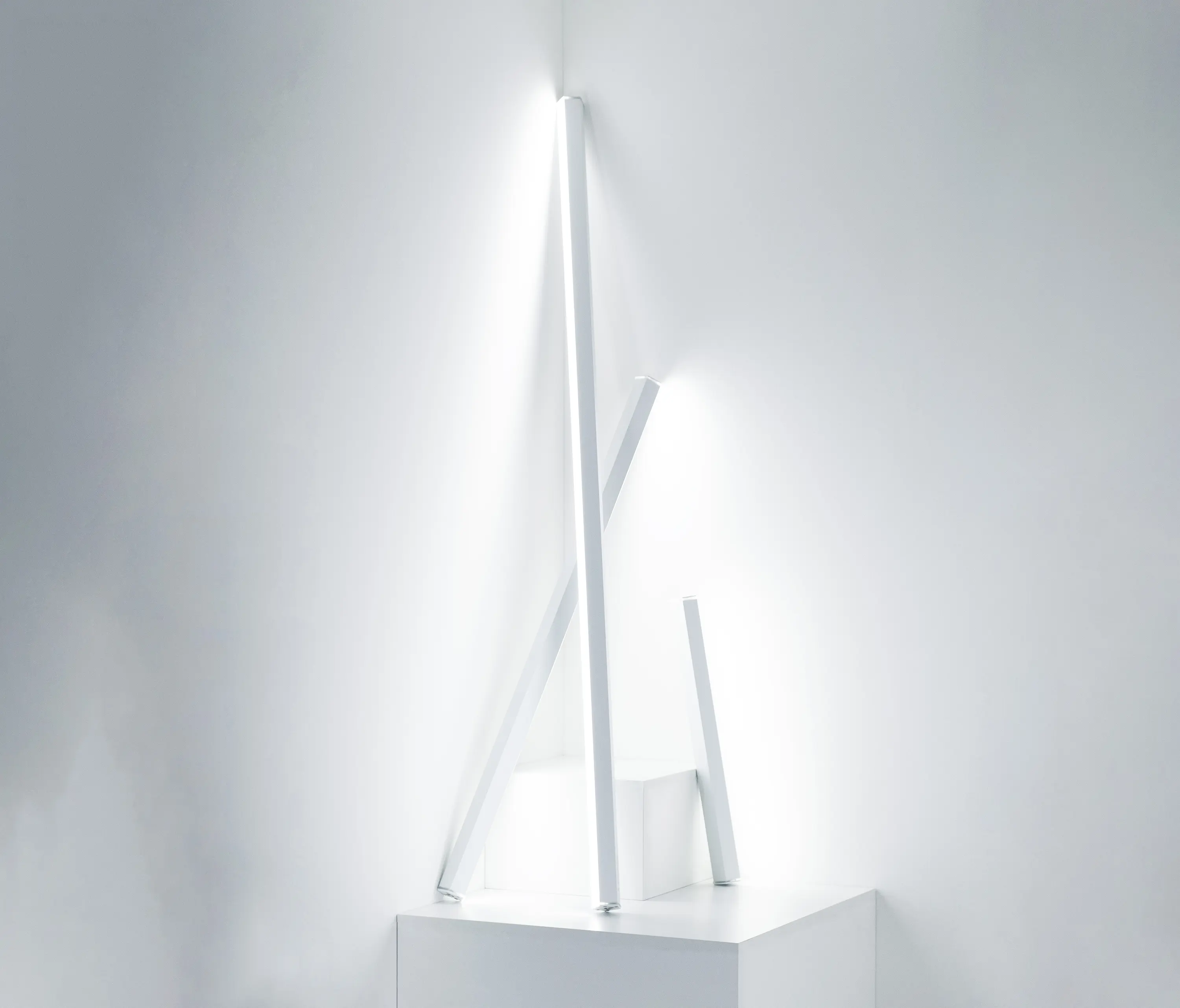 Zafferano - Pencil medium lighting module lamp