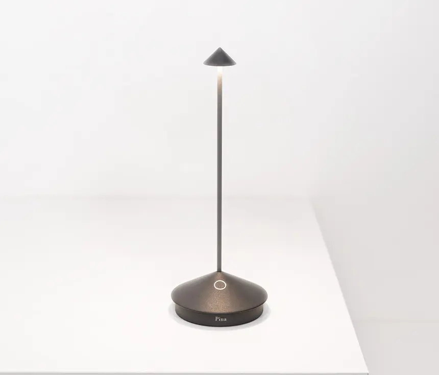 Zafferano - Pina table lamp