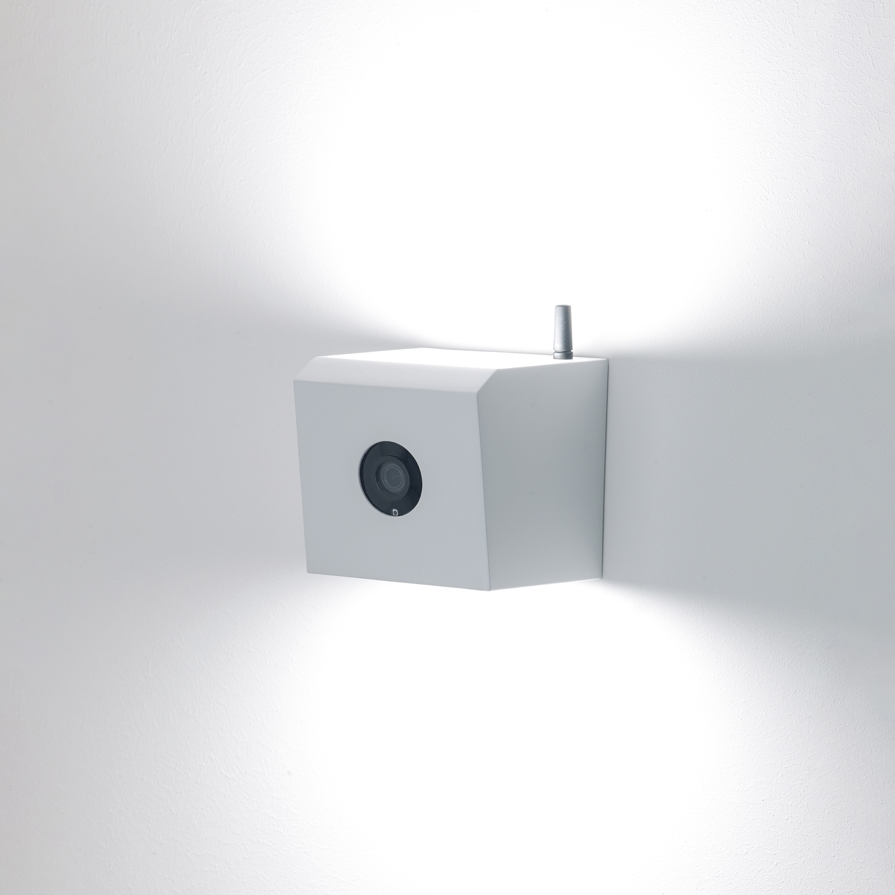 See You wall lamp