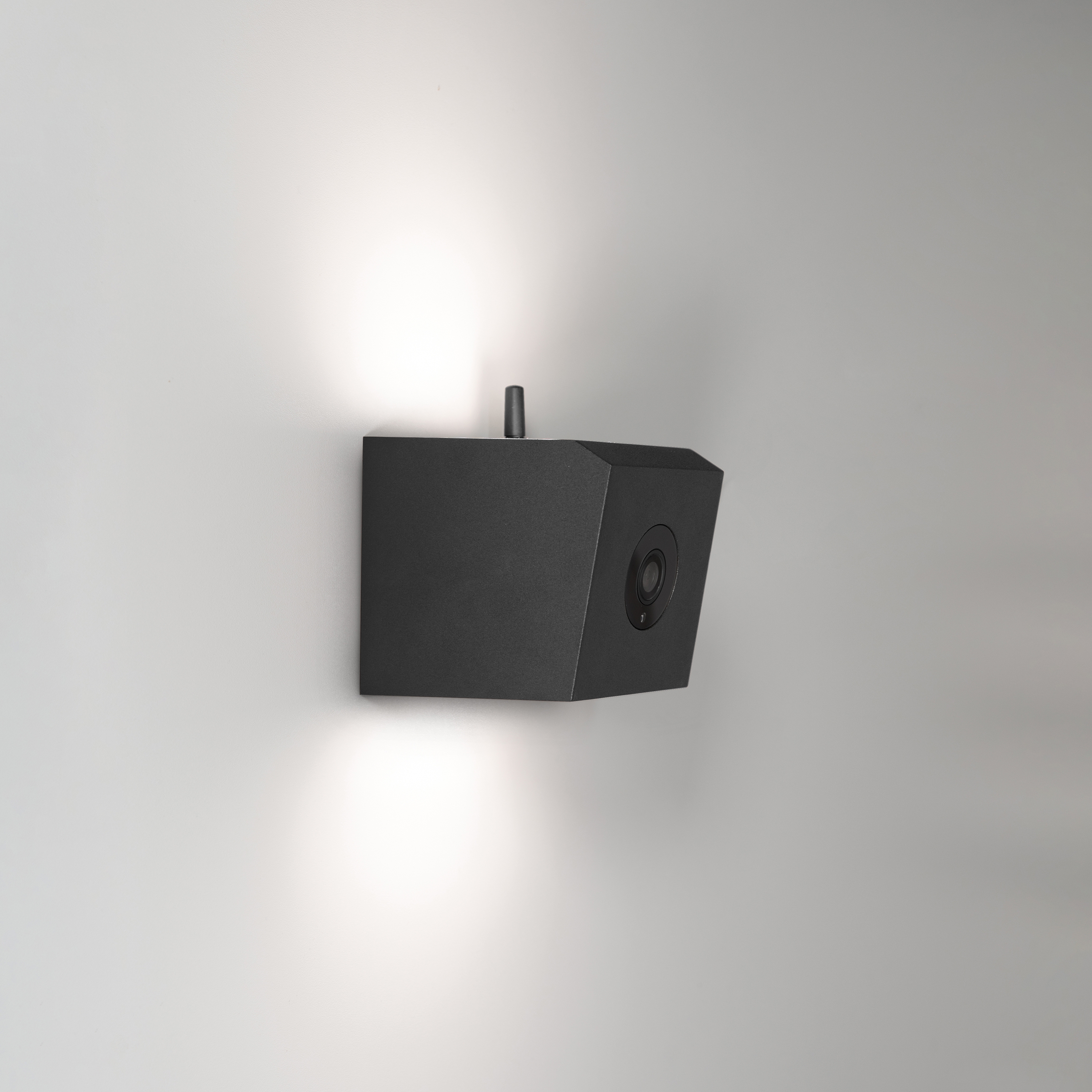 Produkt See You wall lamp des Herstellers Zafferano anzeigen