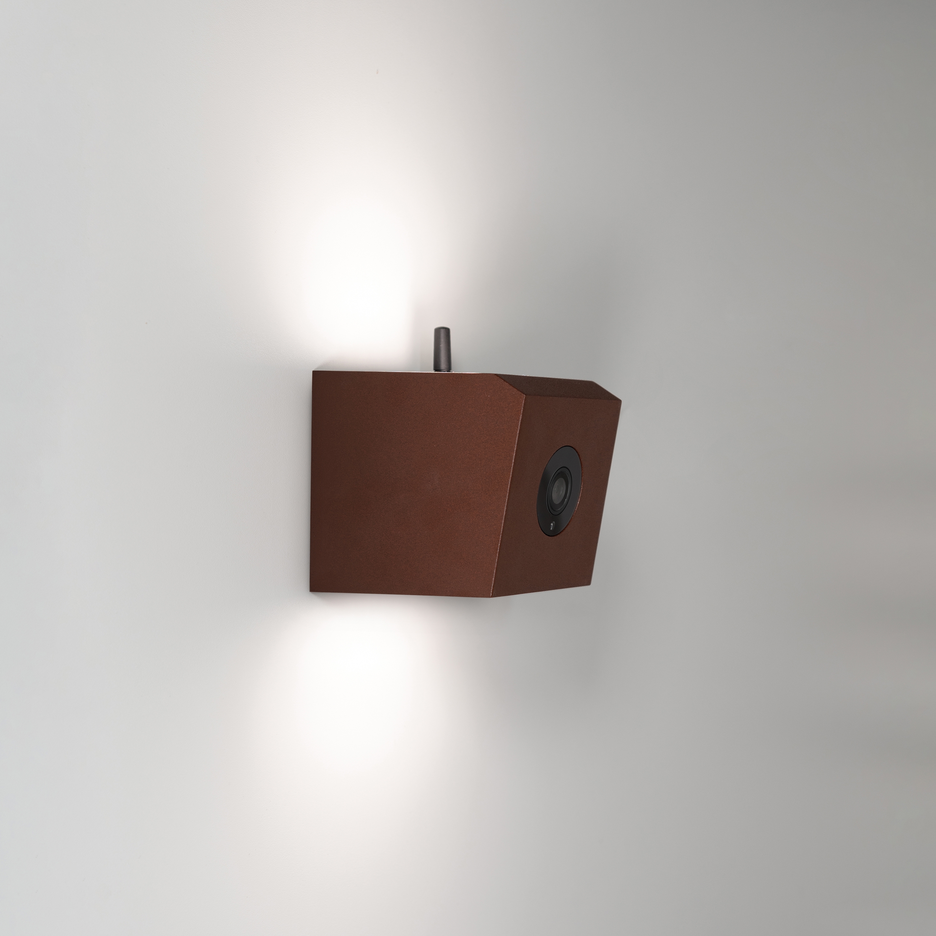 See You wall lamp