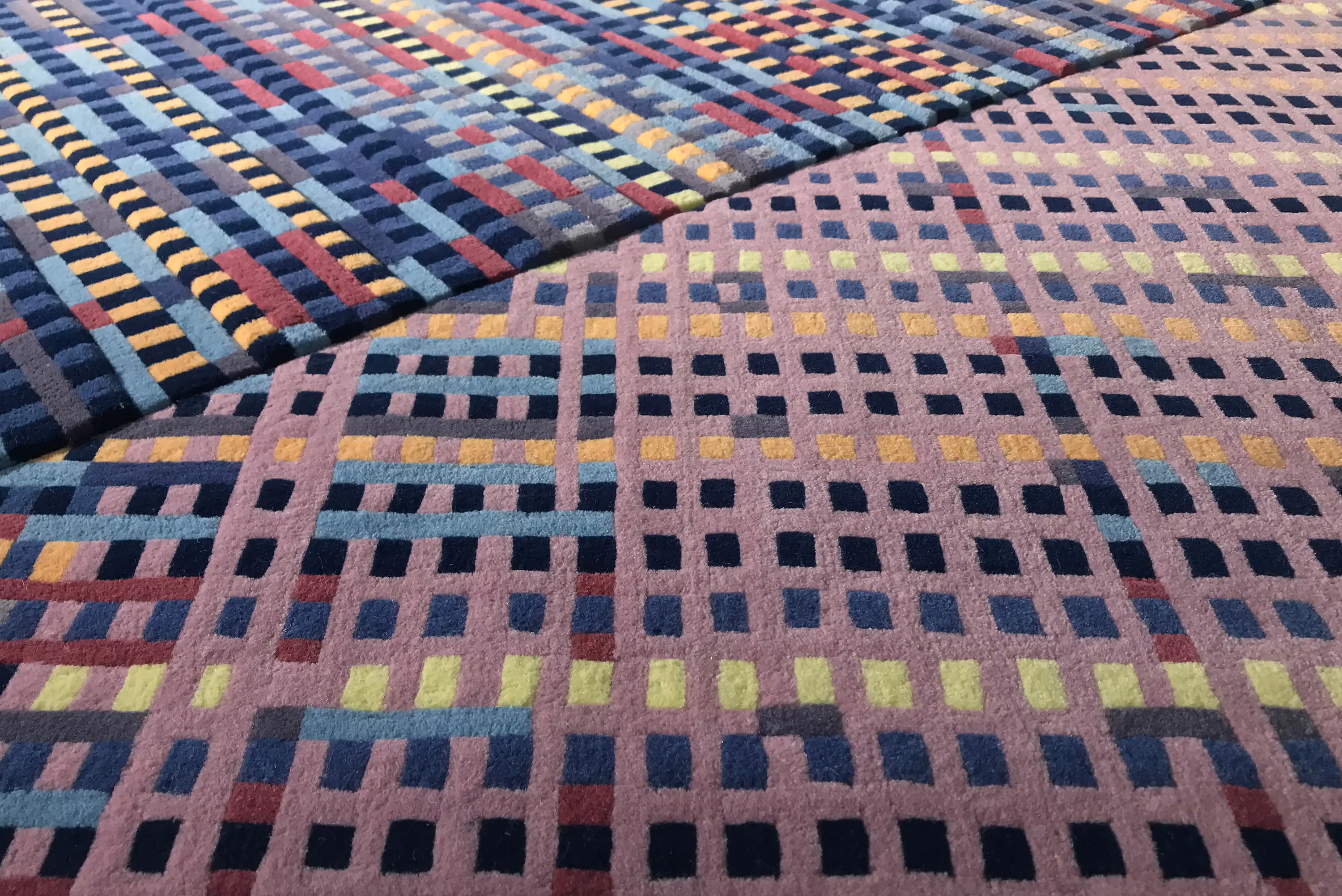 Urban Fabric Rugs - BUILDING PORTRAITS | Model B2