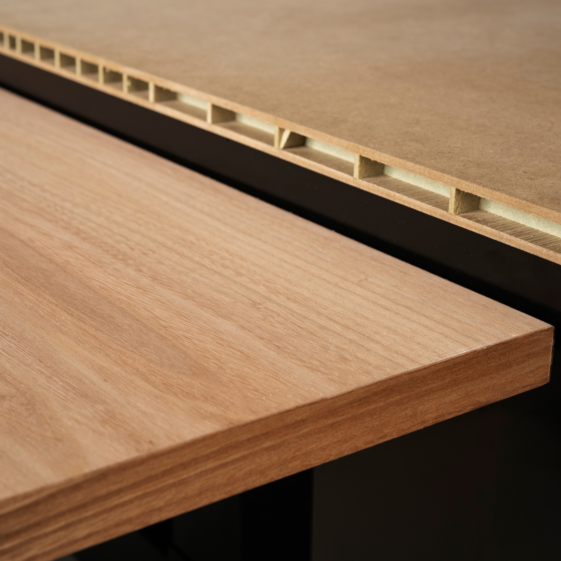 Greengridz Desk-and Tabletops
