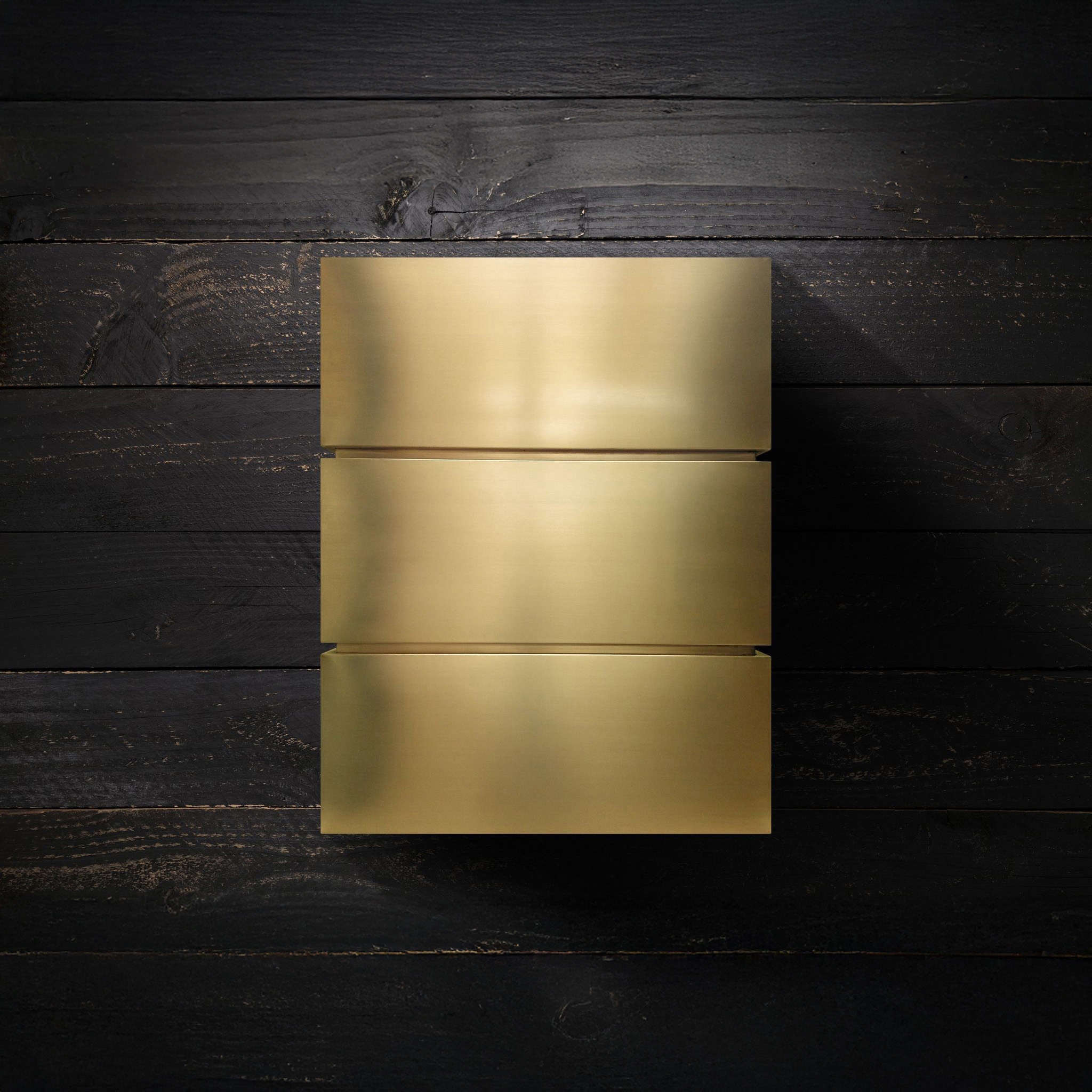 Display product Brass Range Hood - New York from manufacturer AMORETTI BROTHERS