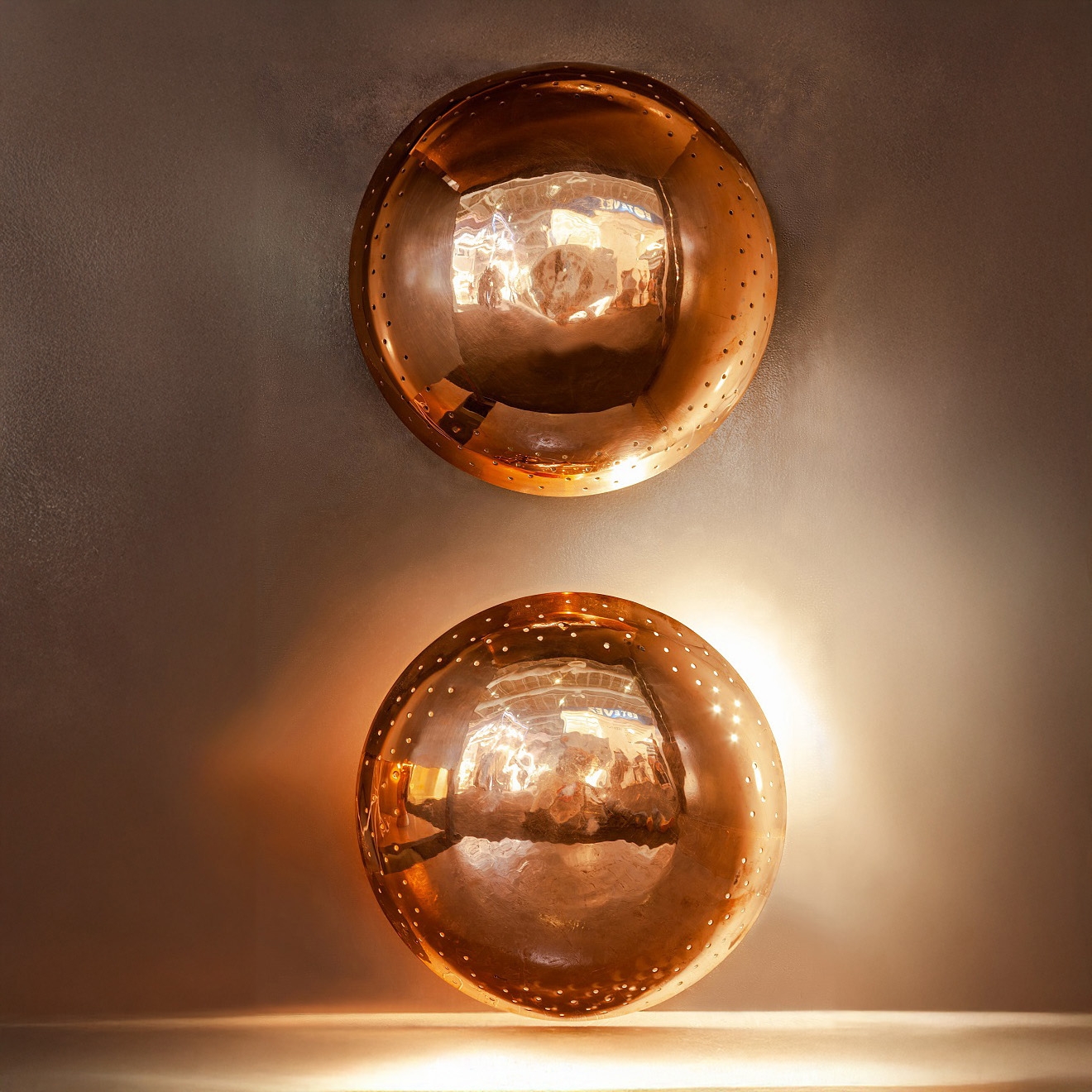 Produkt Sparta Shield - Wall Light des Herstellers AMORETTI BROTHERS anzeigen