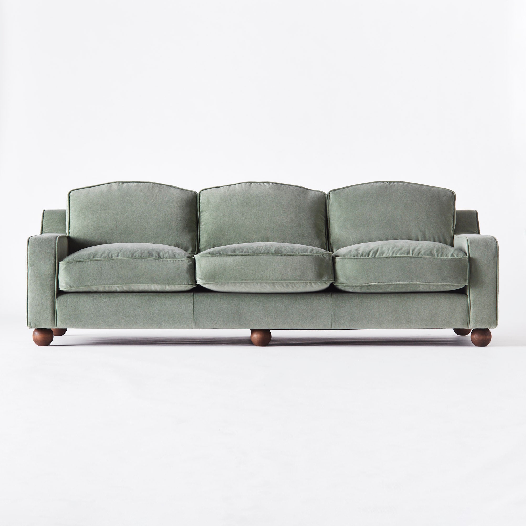 Display product Lola Sofa Velvet Green from manufacturer Dusty deco