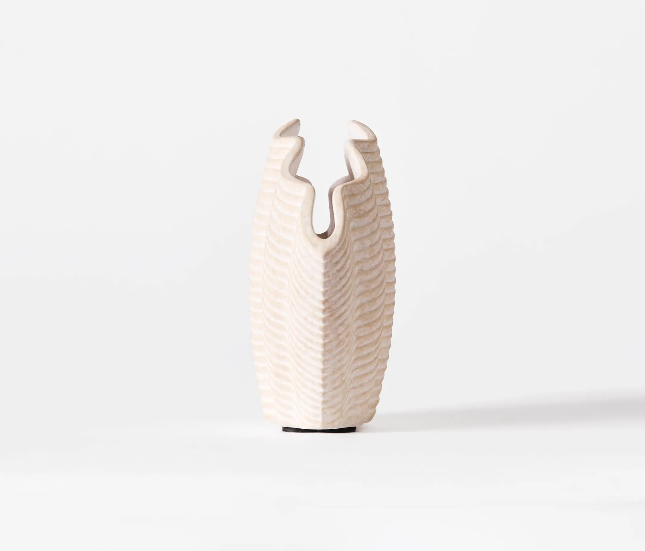 Dusty deco - Concha Vase White Medium