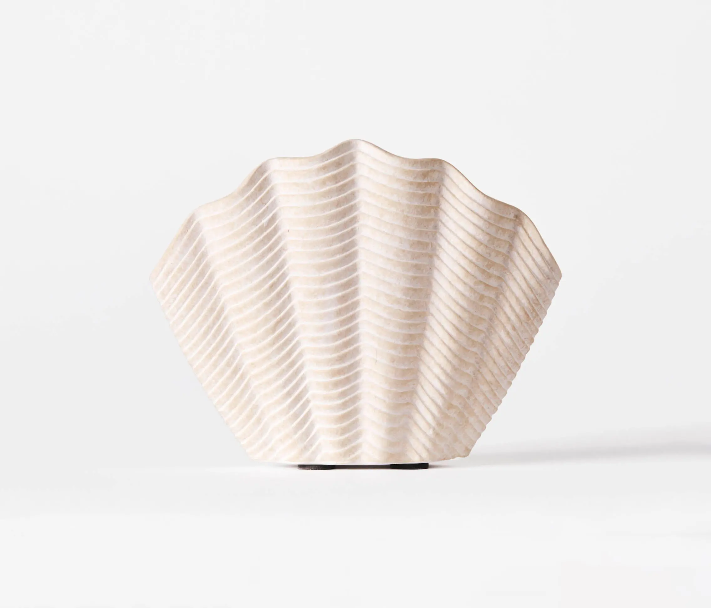 Dusty deco - Concha Vase White Medium
