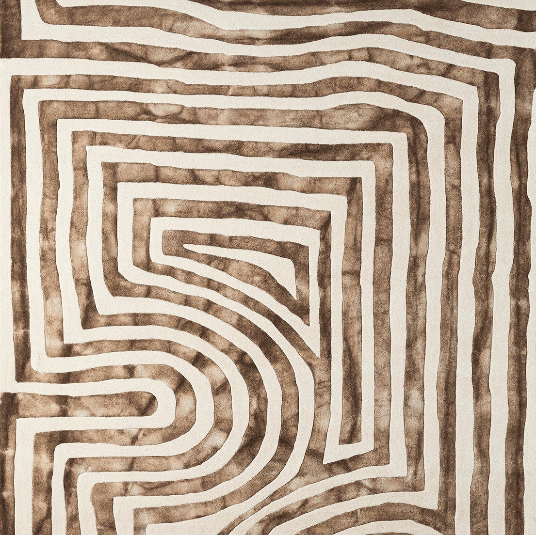 Display product Psychedelic Labyrinth Beige Dip Dye Rug | 200x300cm from manufacturer Dusty deco