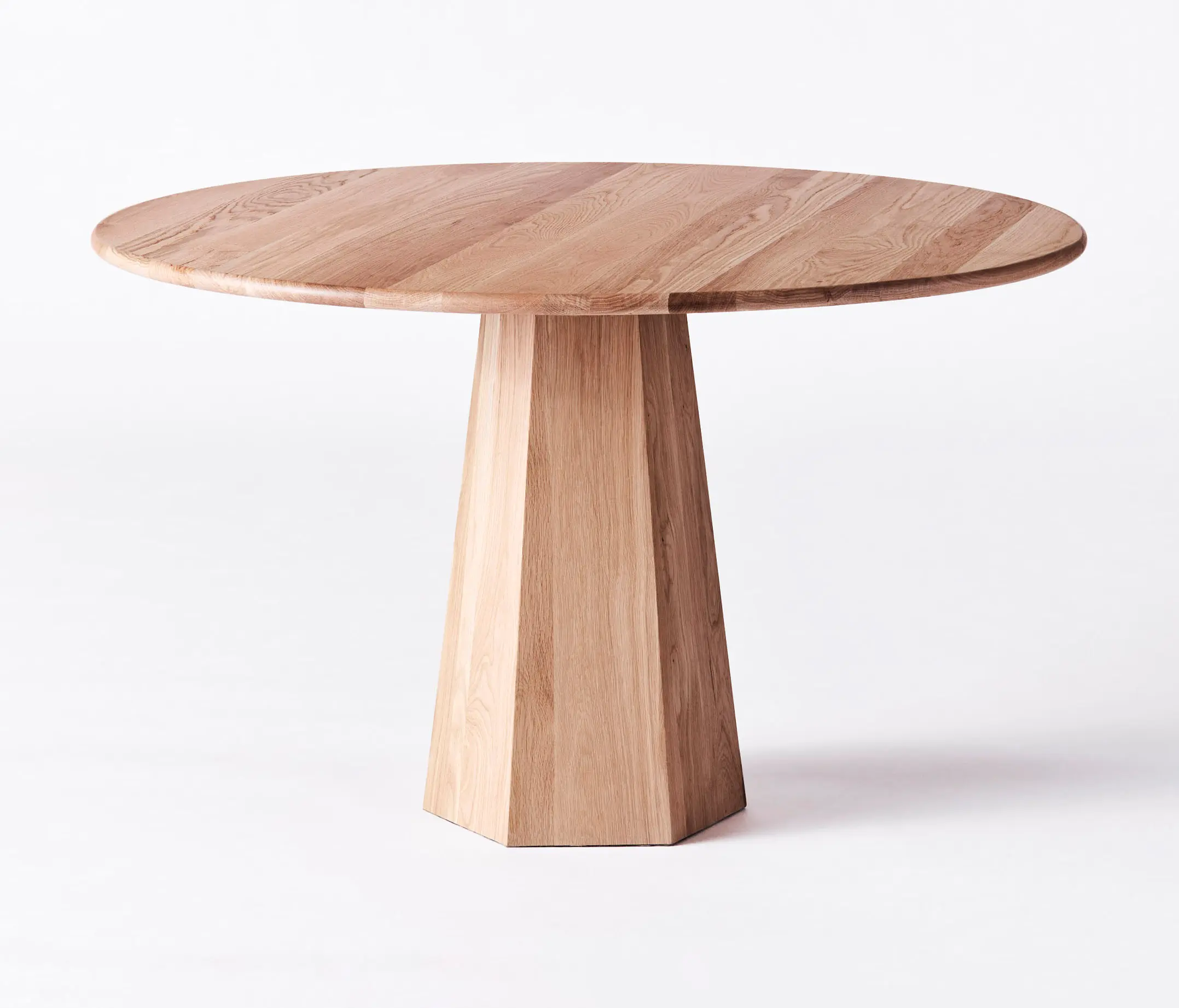 Dusty deco - Hexagon Dining Table Oak 120