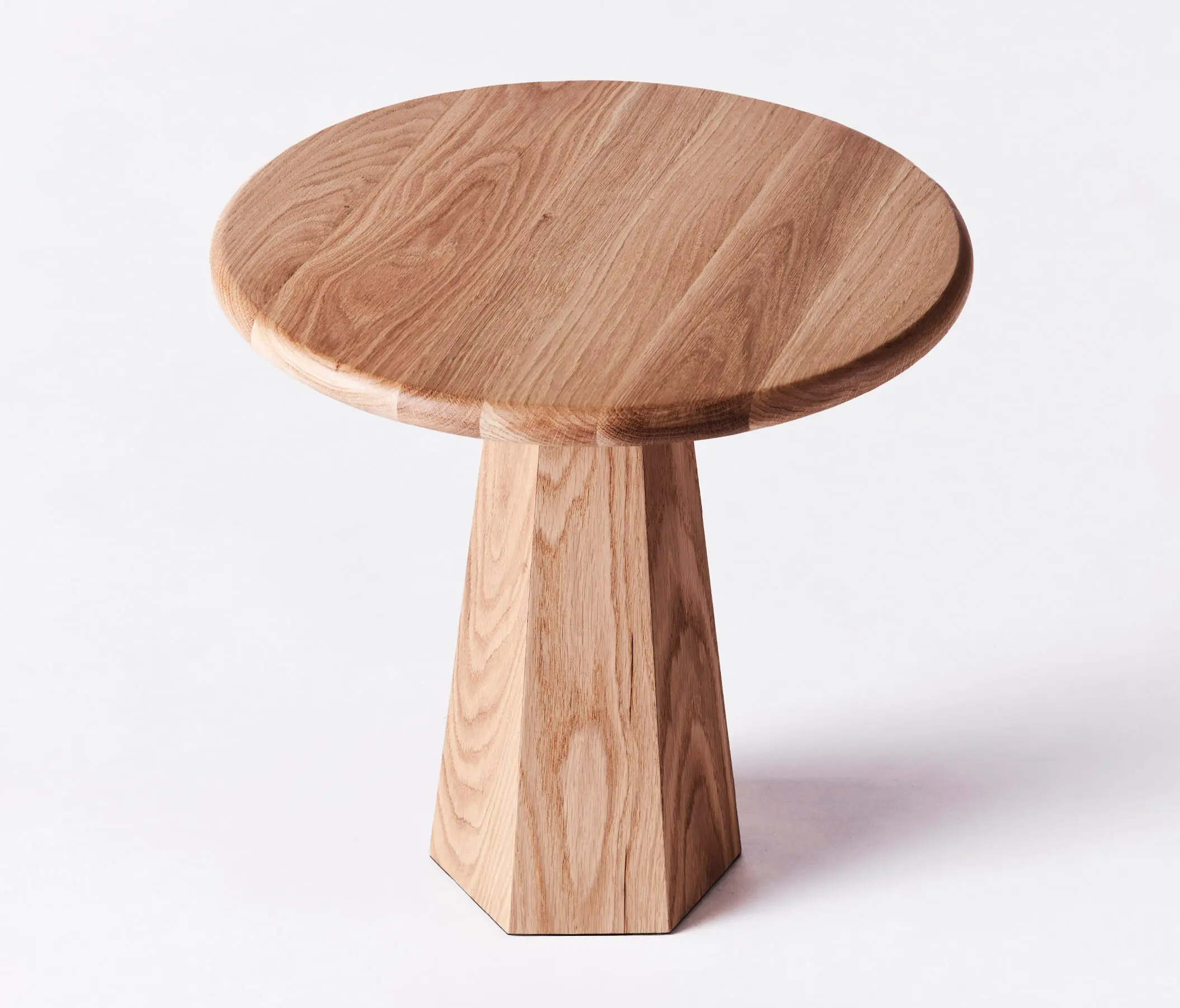 Dusty deco - Hexagon Side Table Oak