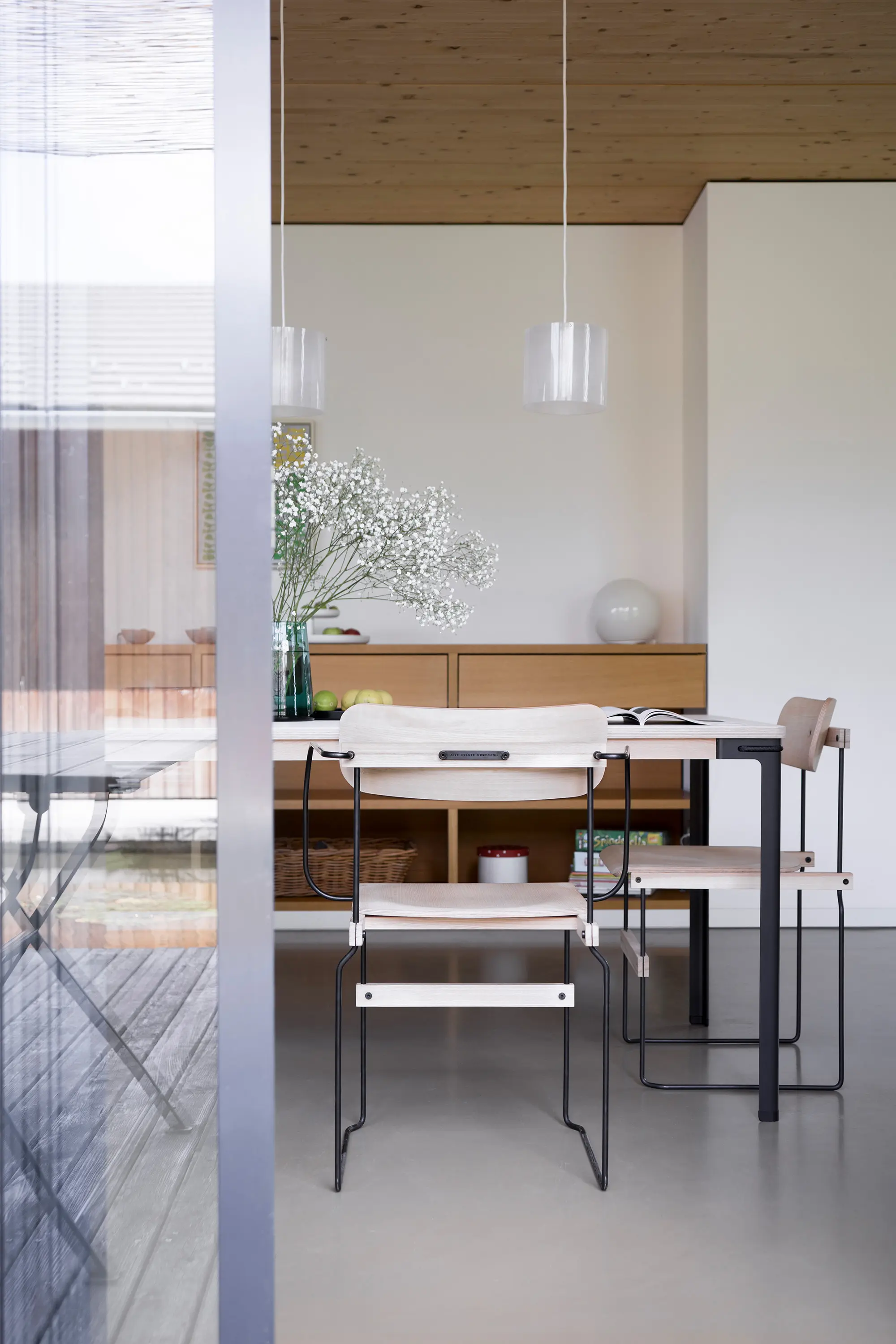 Nils Holger Moormann - Bruto