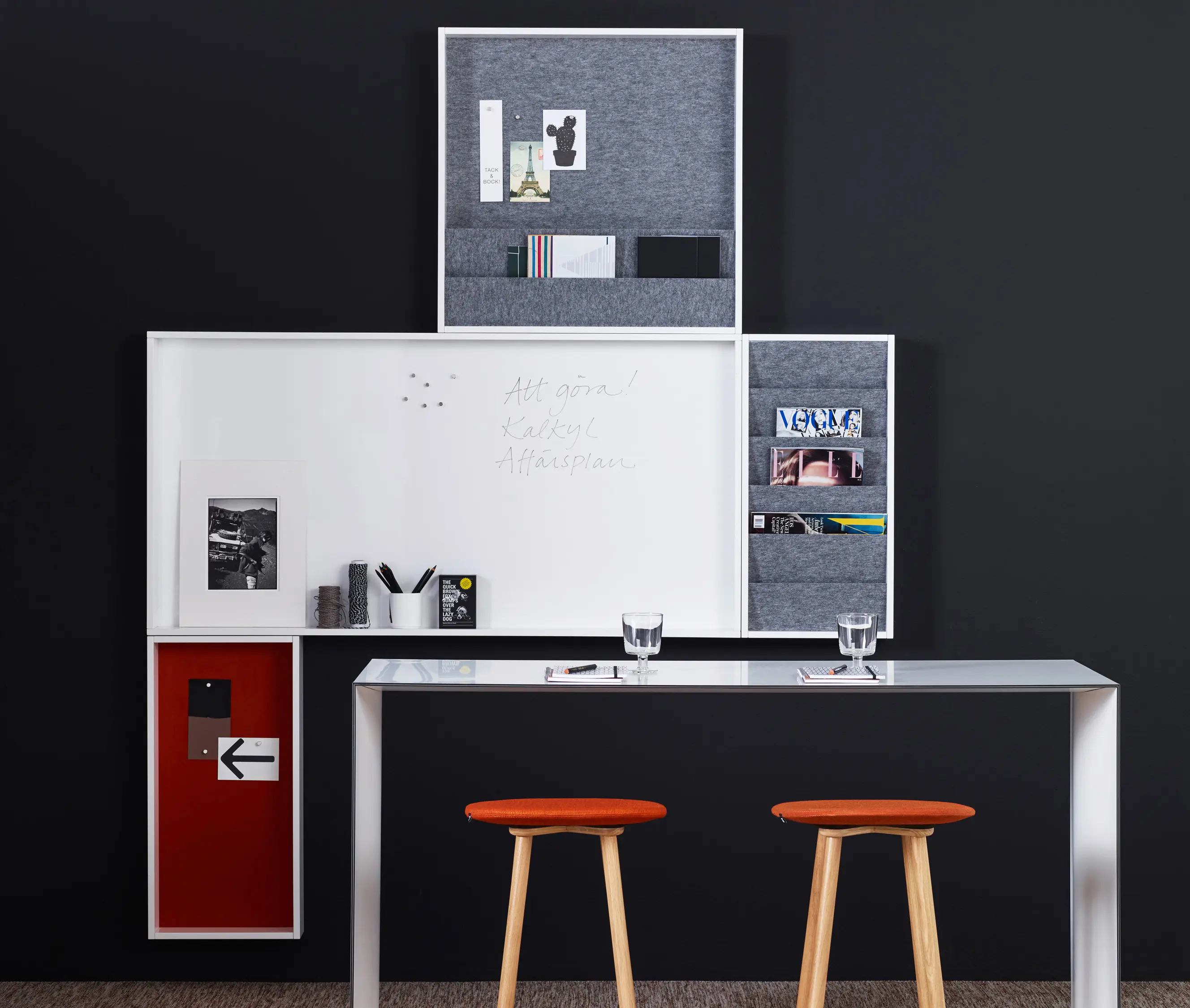 Karl Andersson & Söner - Ridå RIV24