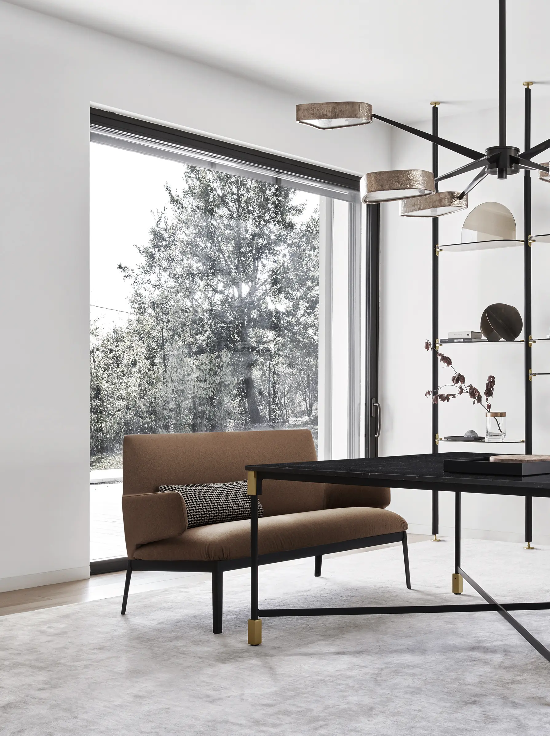ARFLEX - Hug Armchair - Low Backrest Version CAPSULE COLLECTION