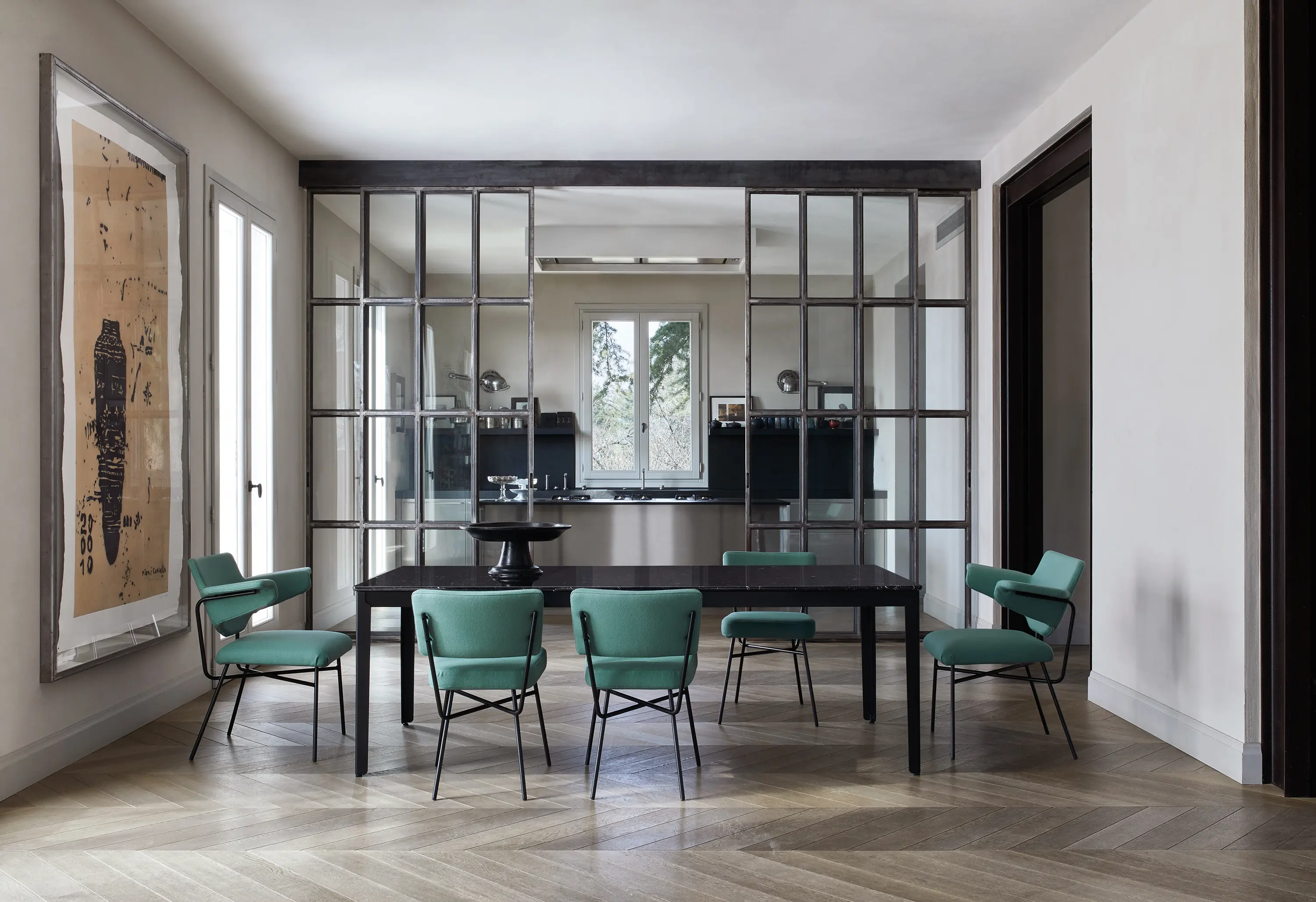 ARFLEX - Hug Armchair - Low Backrest Version CAPSULE COLLECTION