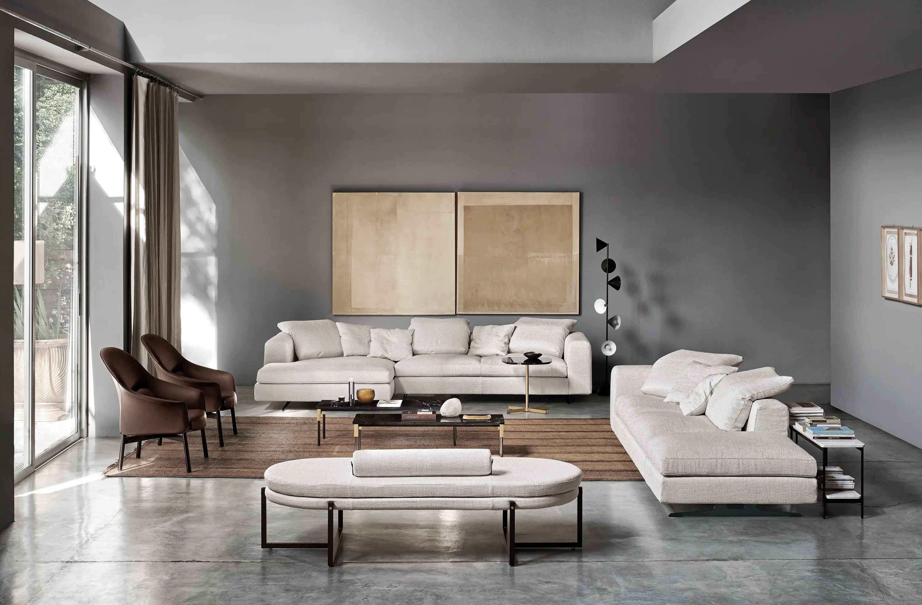 ARFLEX - Capilano Tavolino 96x30 - Versione con top in marmo Carrara