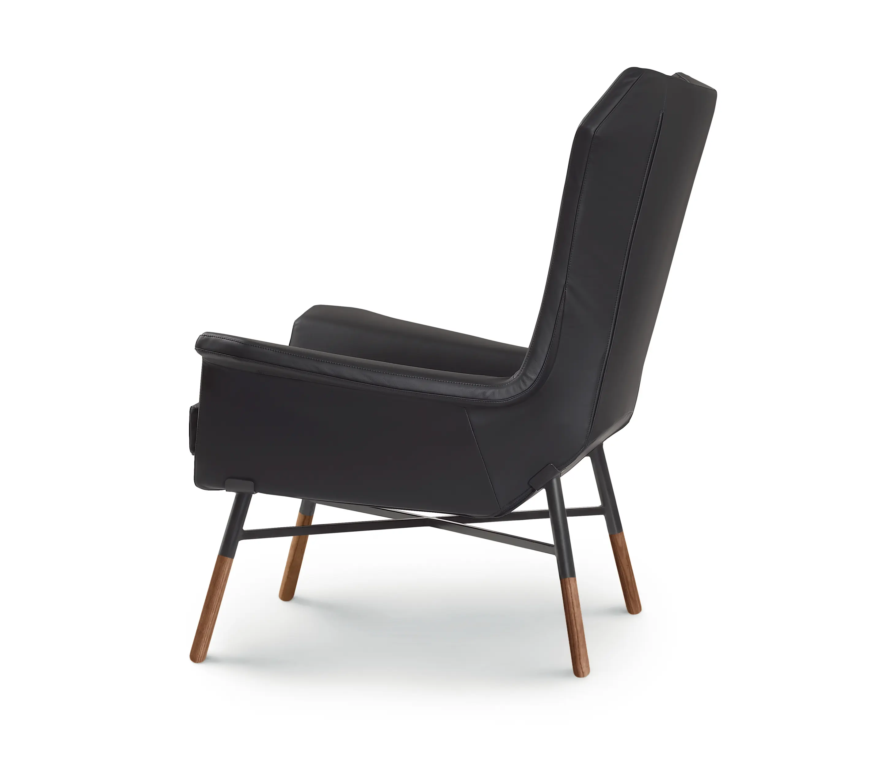 ARFLEX - Giulietta Sessel - Version aus Leder mit Eiche gebeizten Teilen