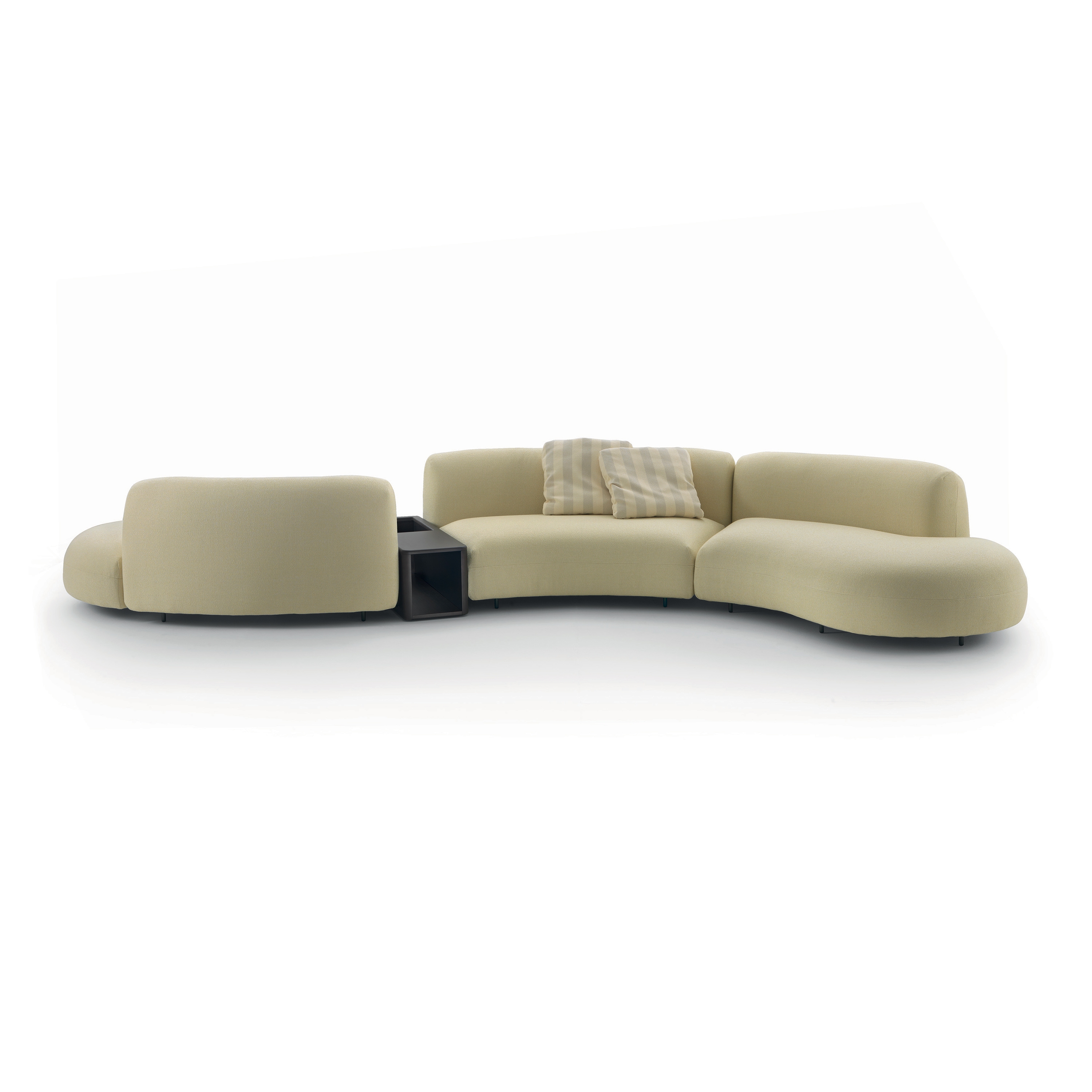 Produkt Tokio Sofa - Gebogene Version des Herstellers ARFLEX anzeigen