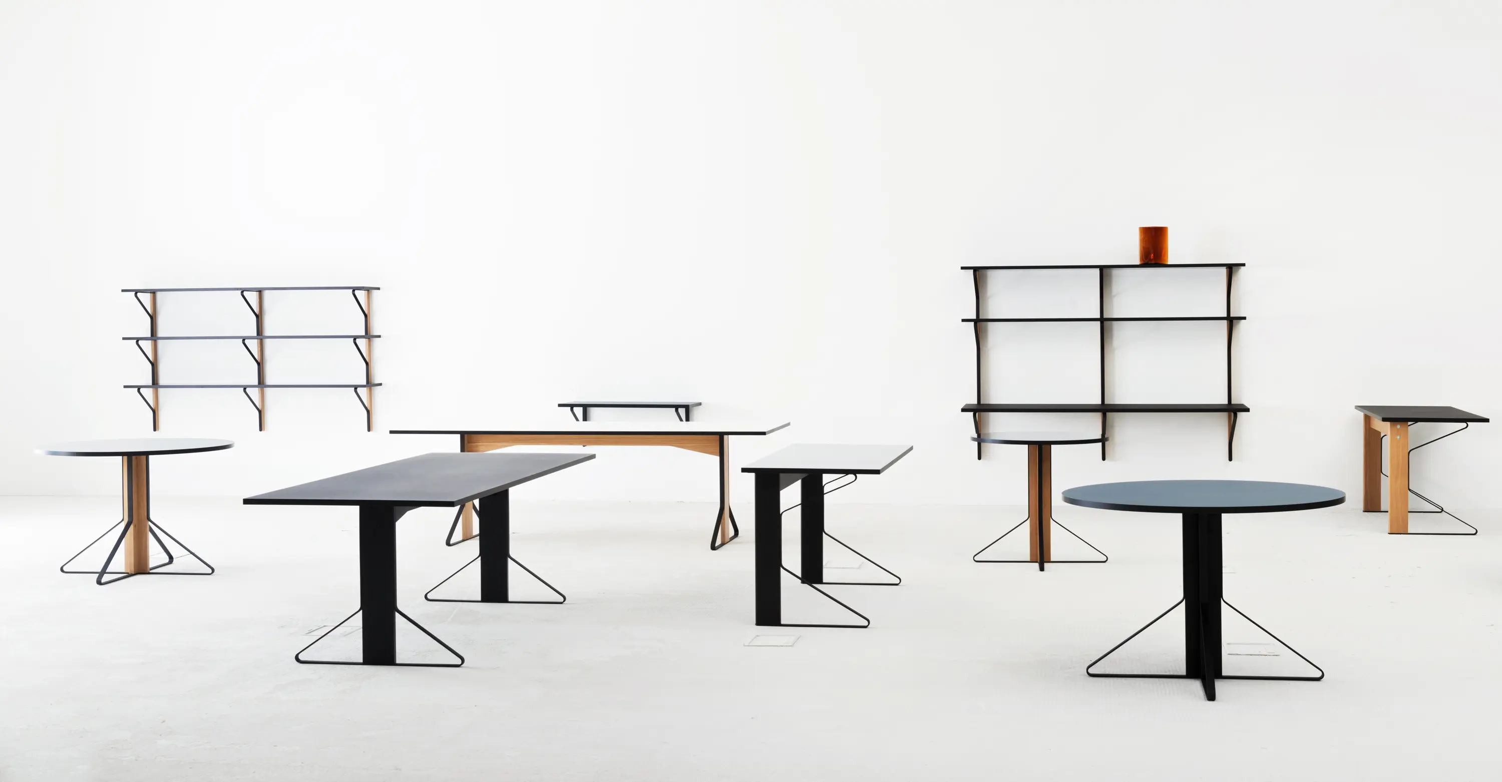 Artek - Kaari Table Round REB003