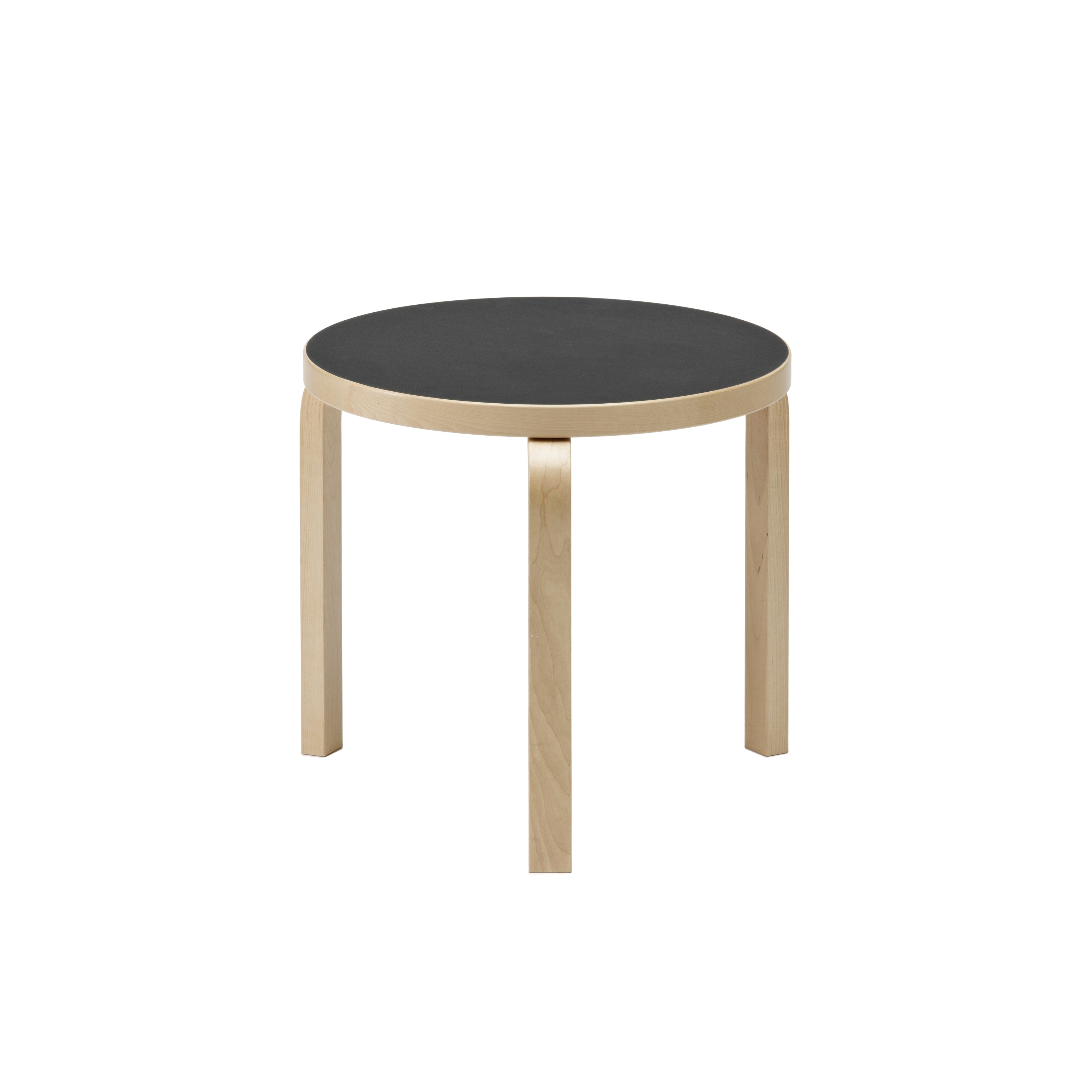 Mostra il prodotto Aalto table round 90D del produttore Artek