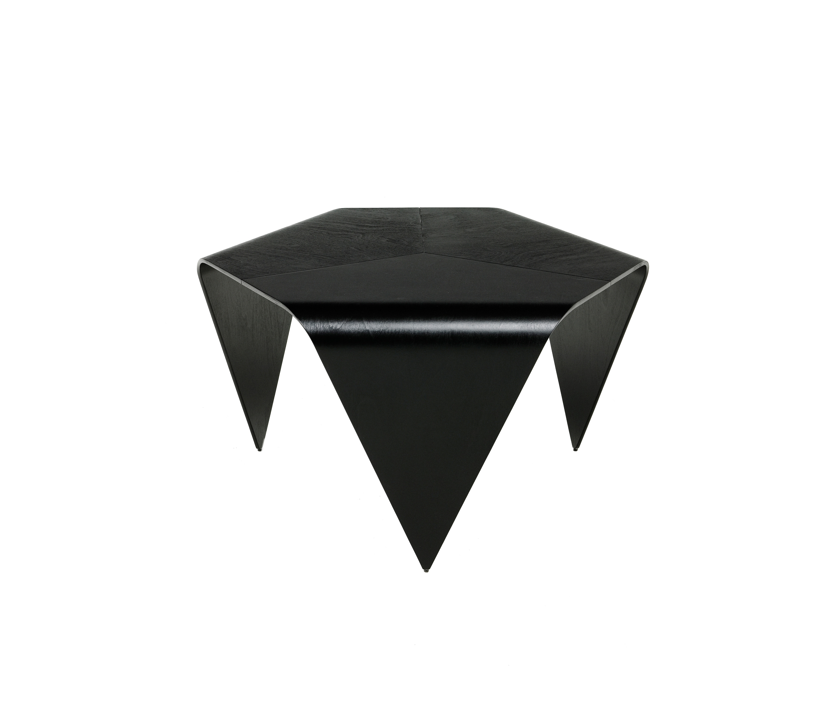 Produkt Trienna Coffee Table des Herstellers Artek anzeigen