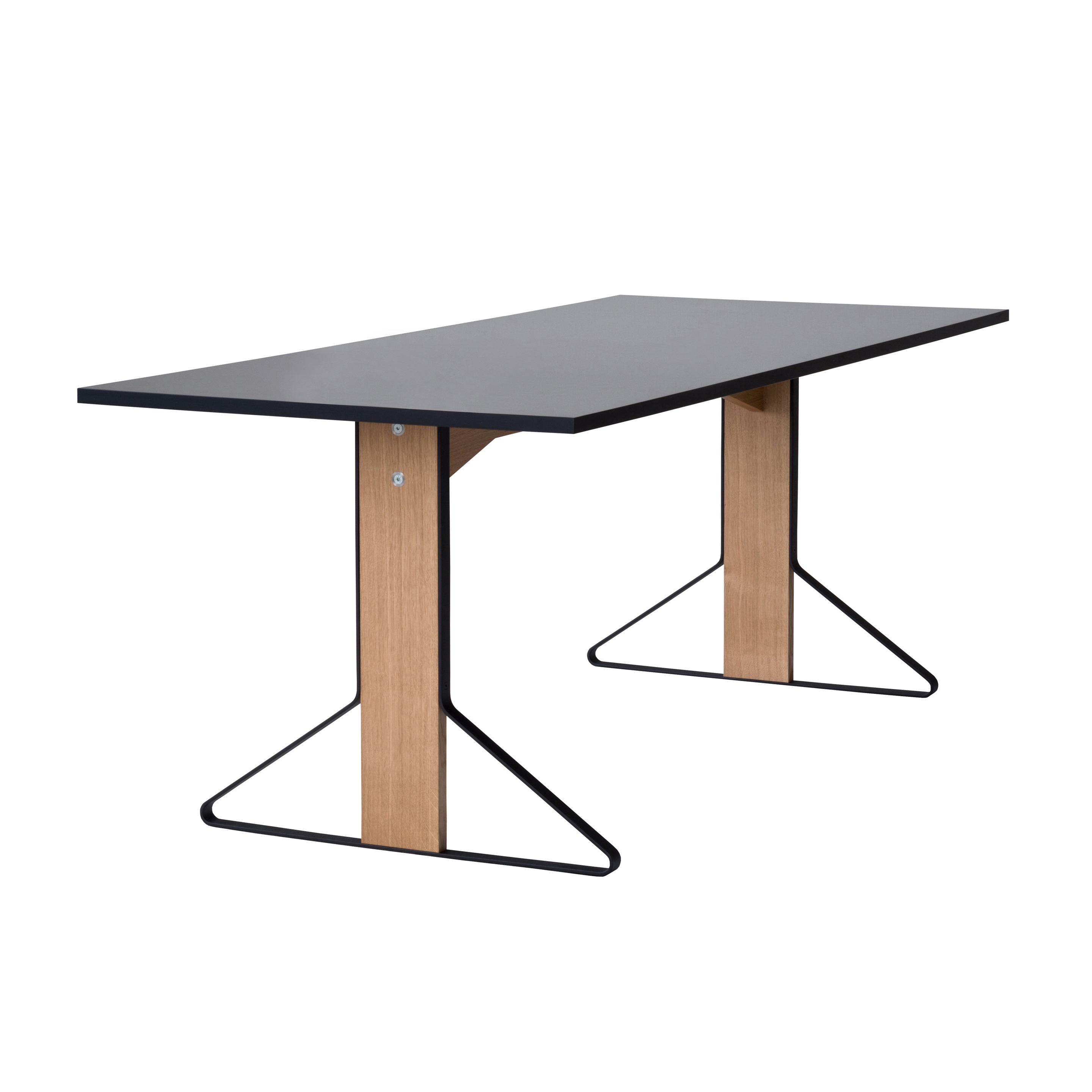 Mostrar el producto Kaari Table Rectangular REB001 del fabricante Artek
