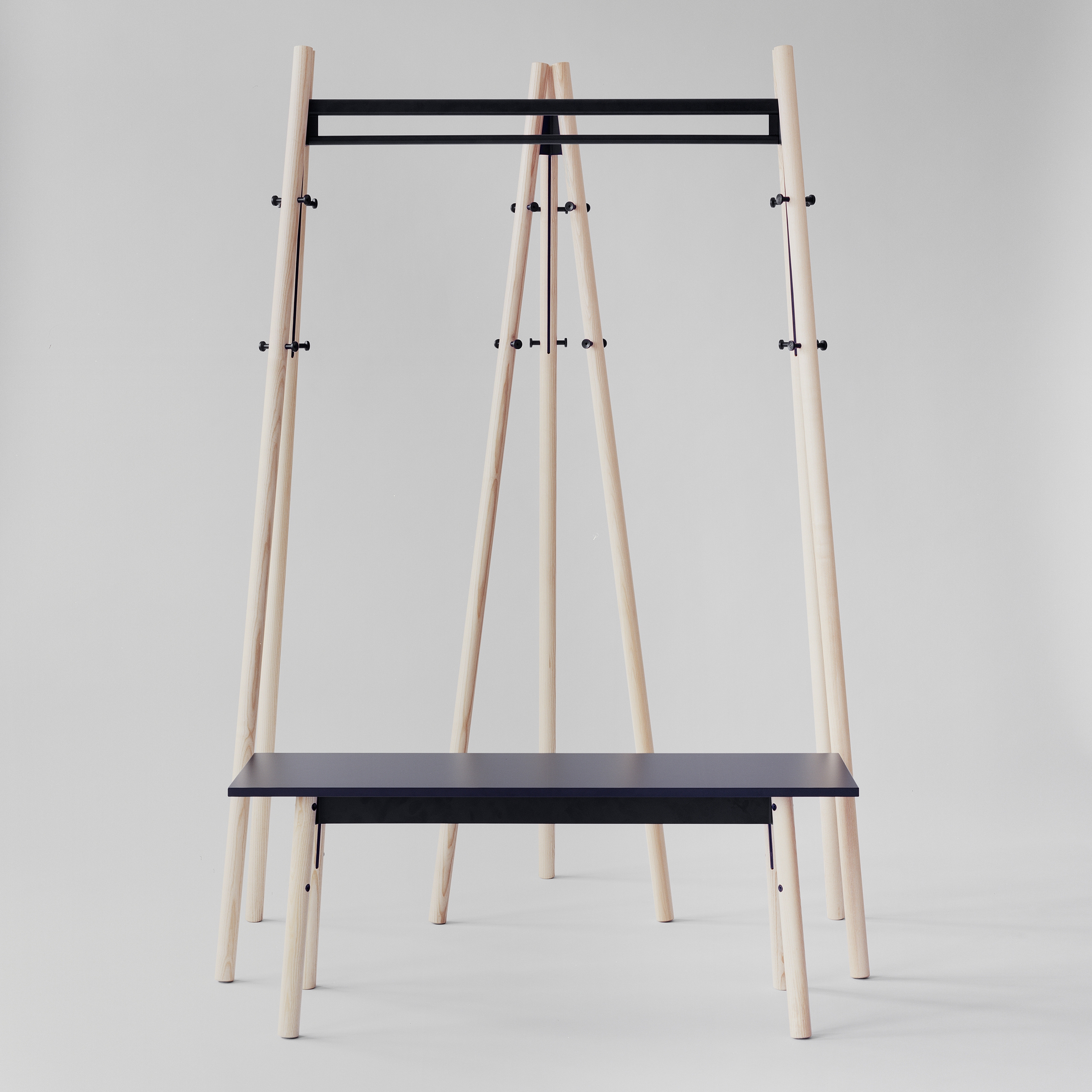 Mostra il prodotto Kiila Coat Rack del produttore Artek